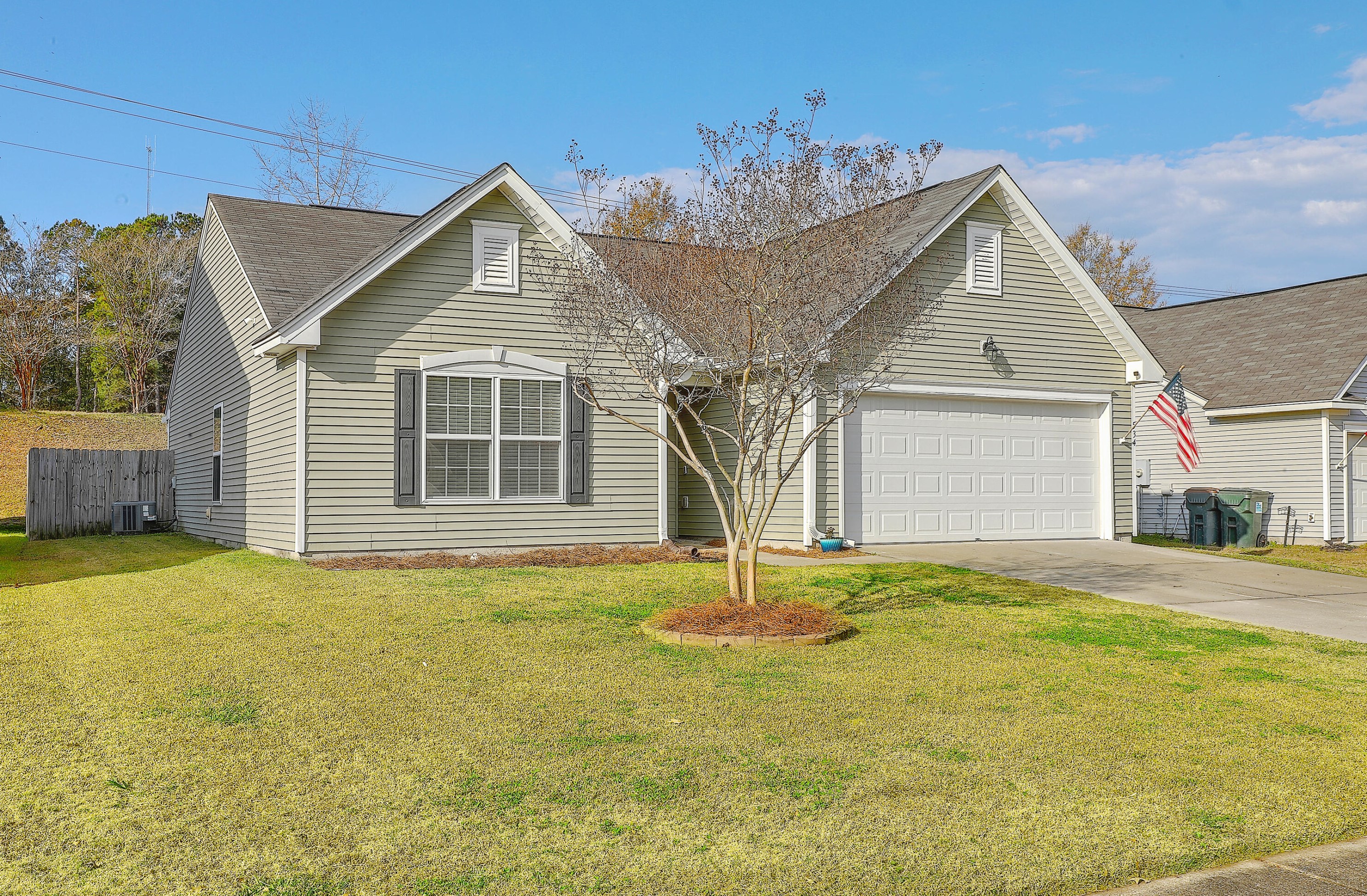 534 English Oak Cir, Moncks Corner SC  29461-5029 exterior