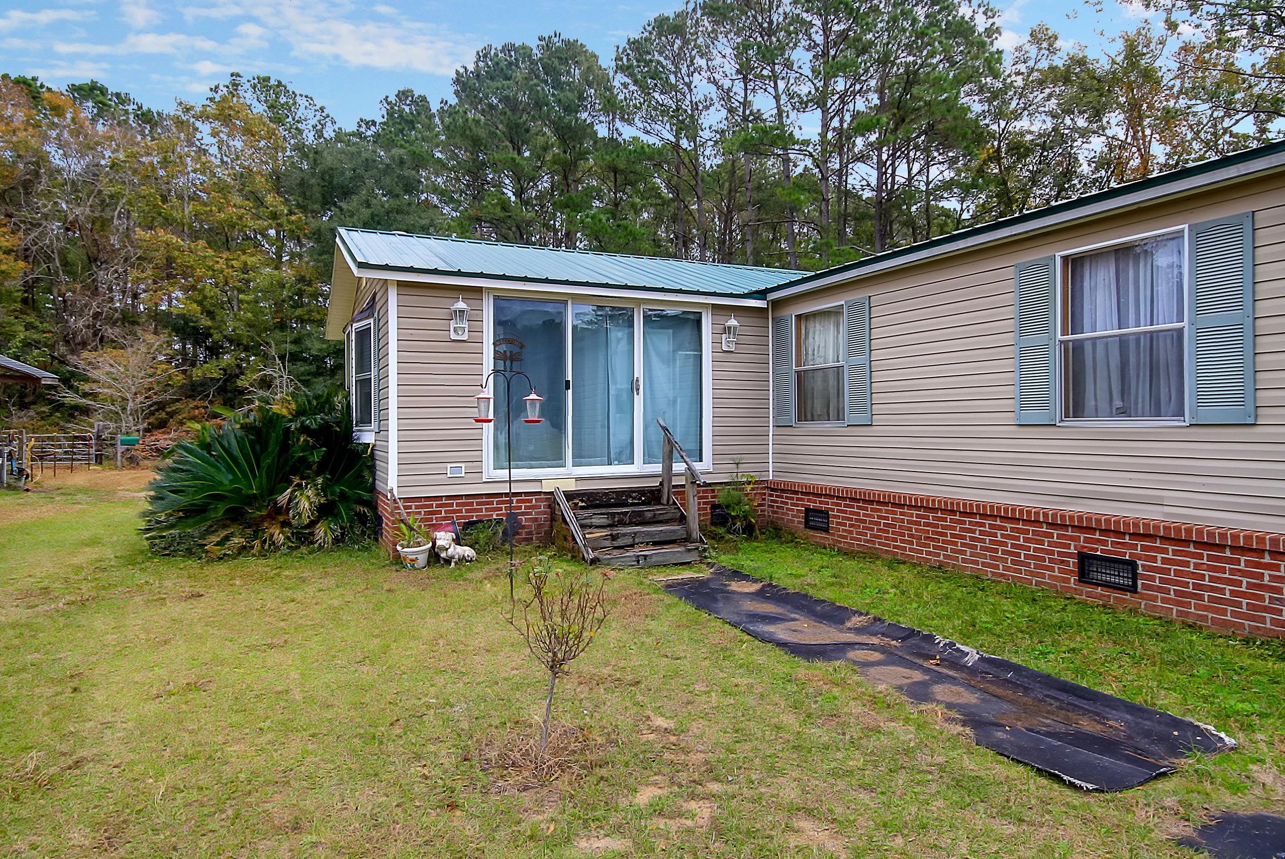 980 Broomstraw Hill Rd, Awendaw, SC 29429