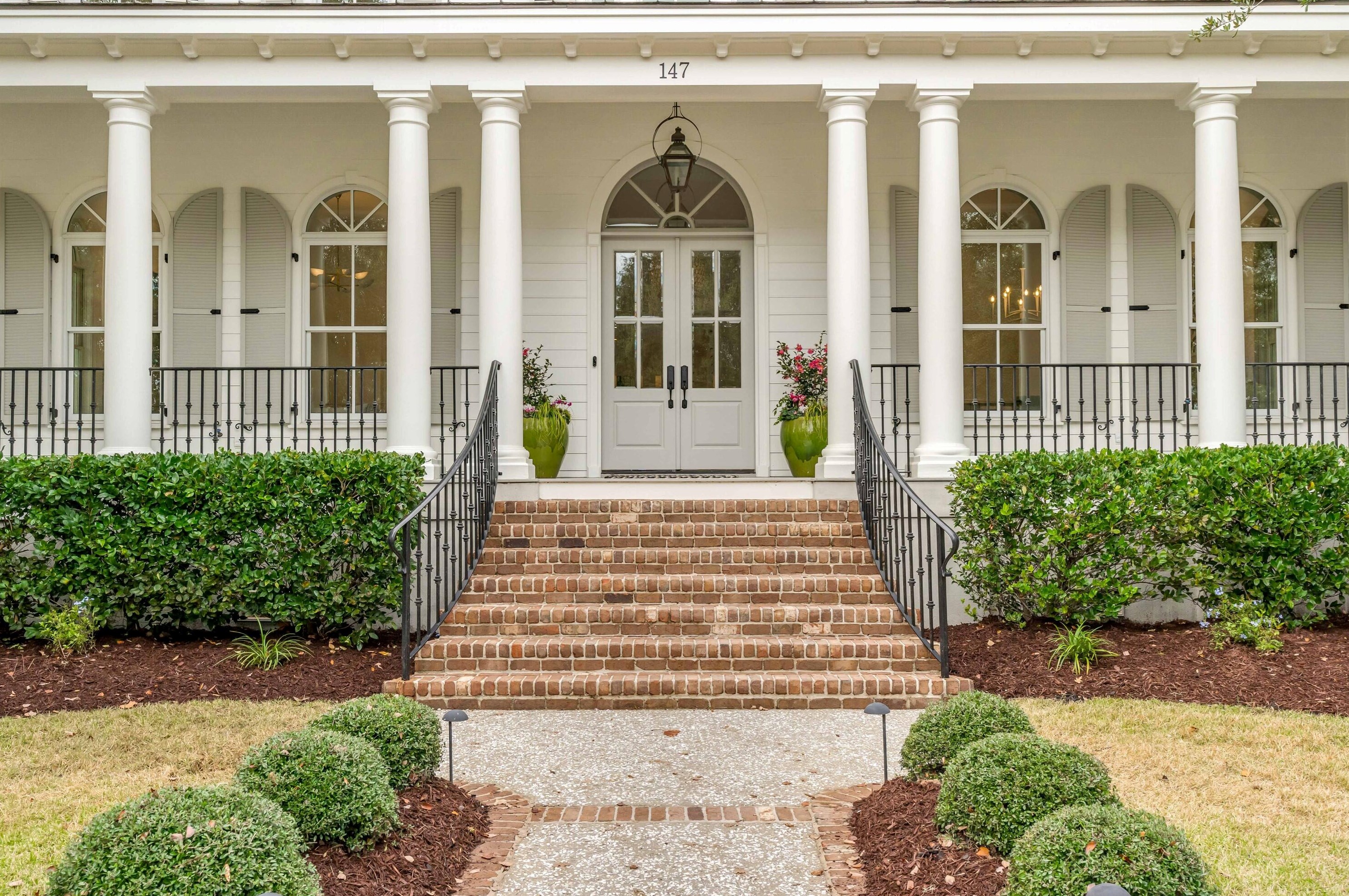 147 Island Park Dr, Charleston, SC 29492