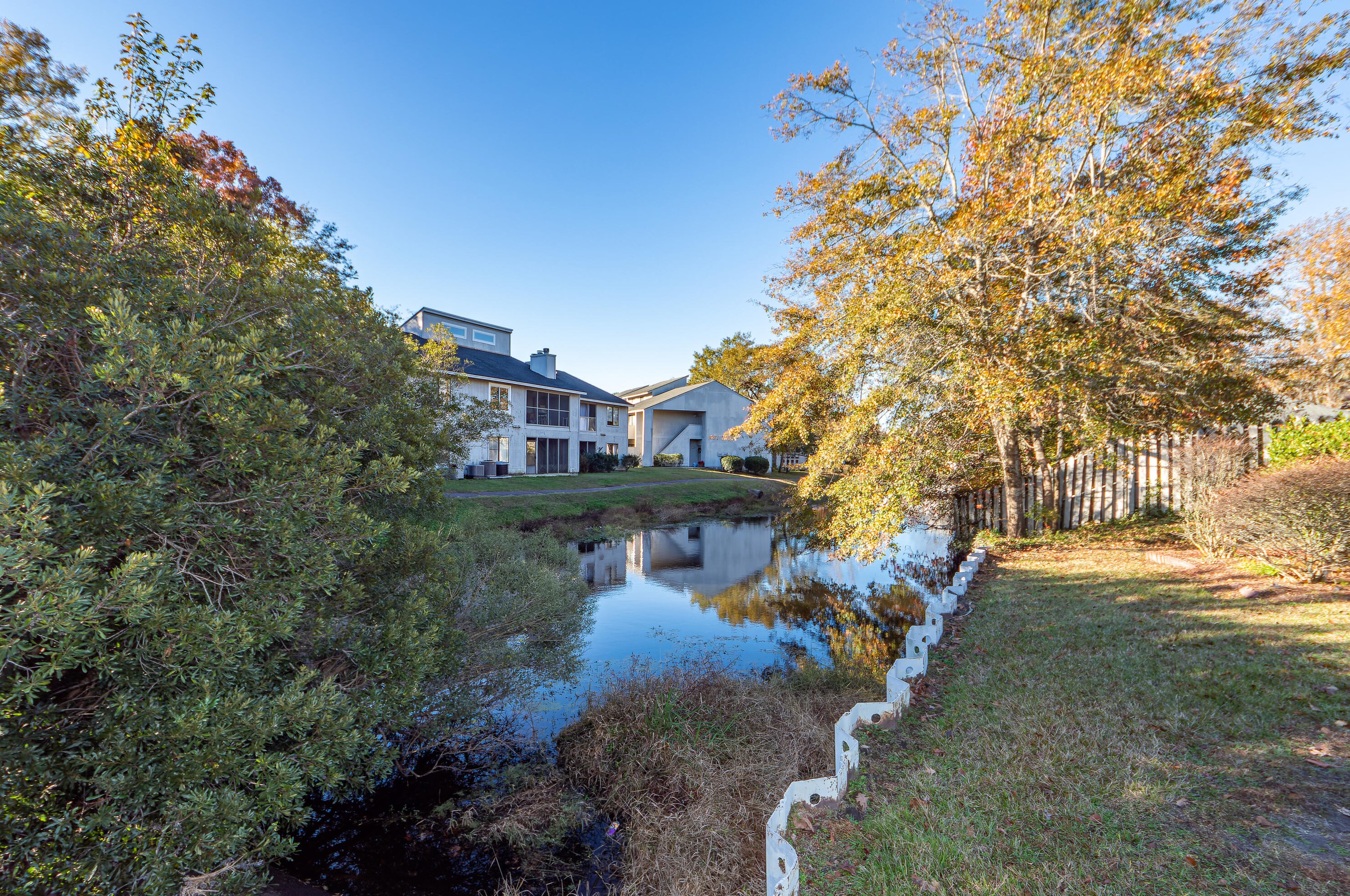 404 Green Castle Dr, Charleston, SC 29445-4864