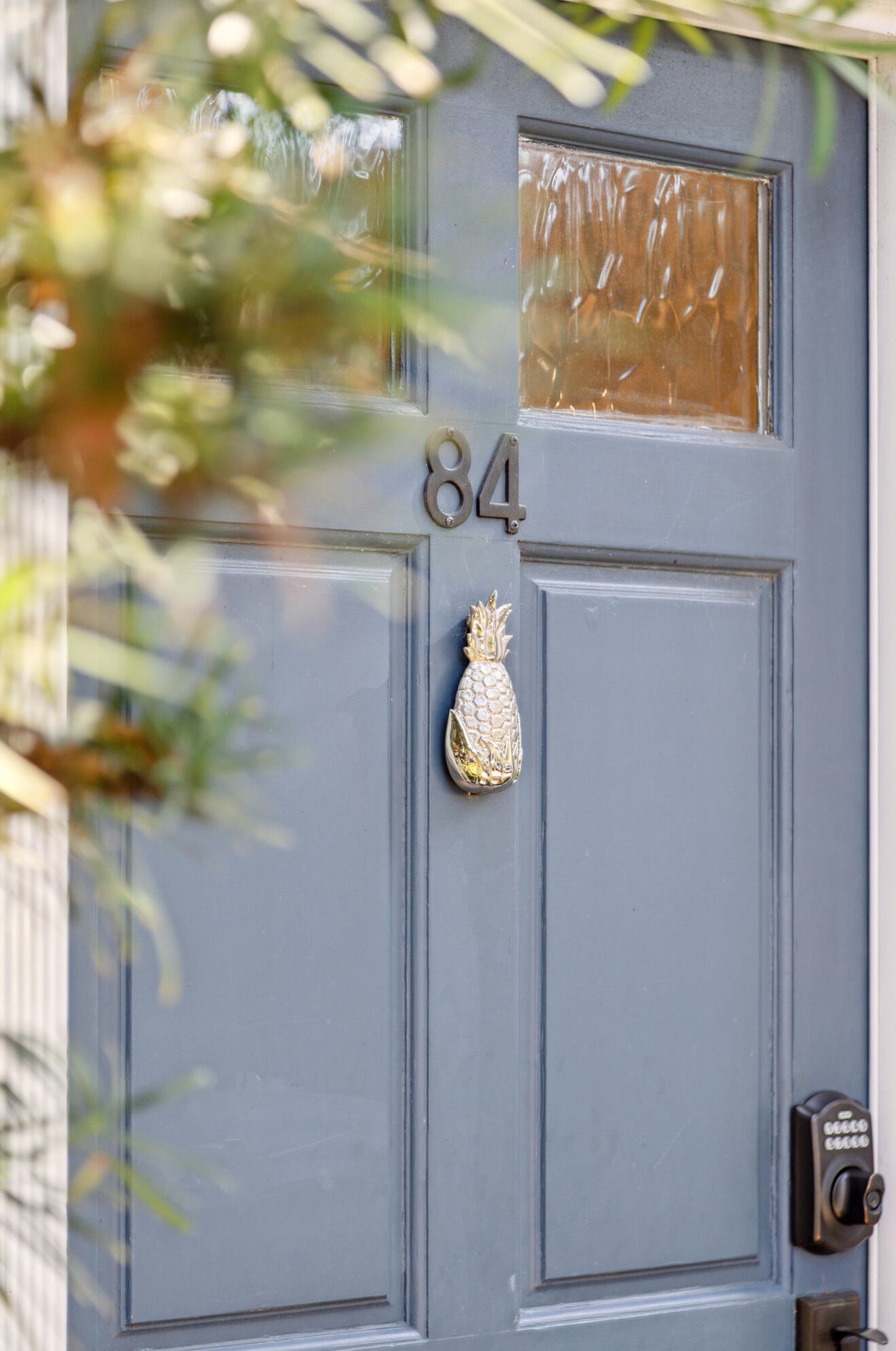 84 Logan St, Charleston SC  29401-1993 exterior