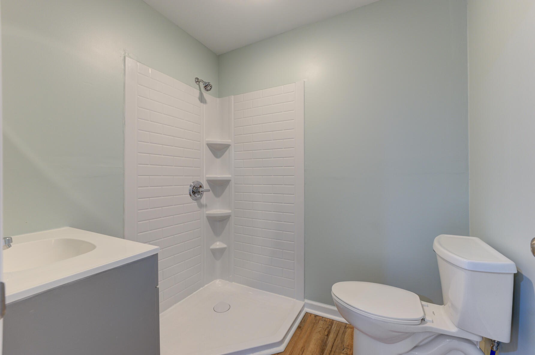 1110 Woodside Dr, Charleston SC  29412-9362 exterior