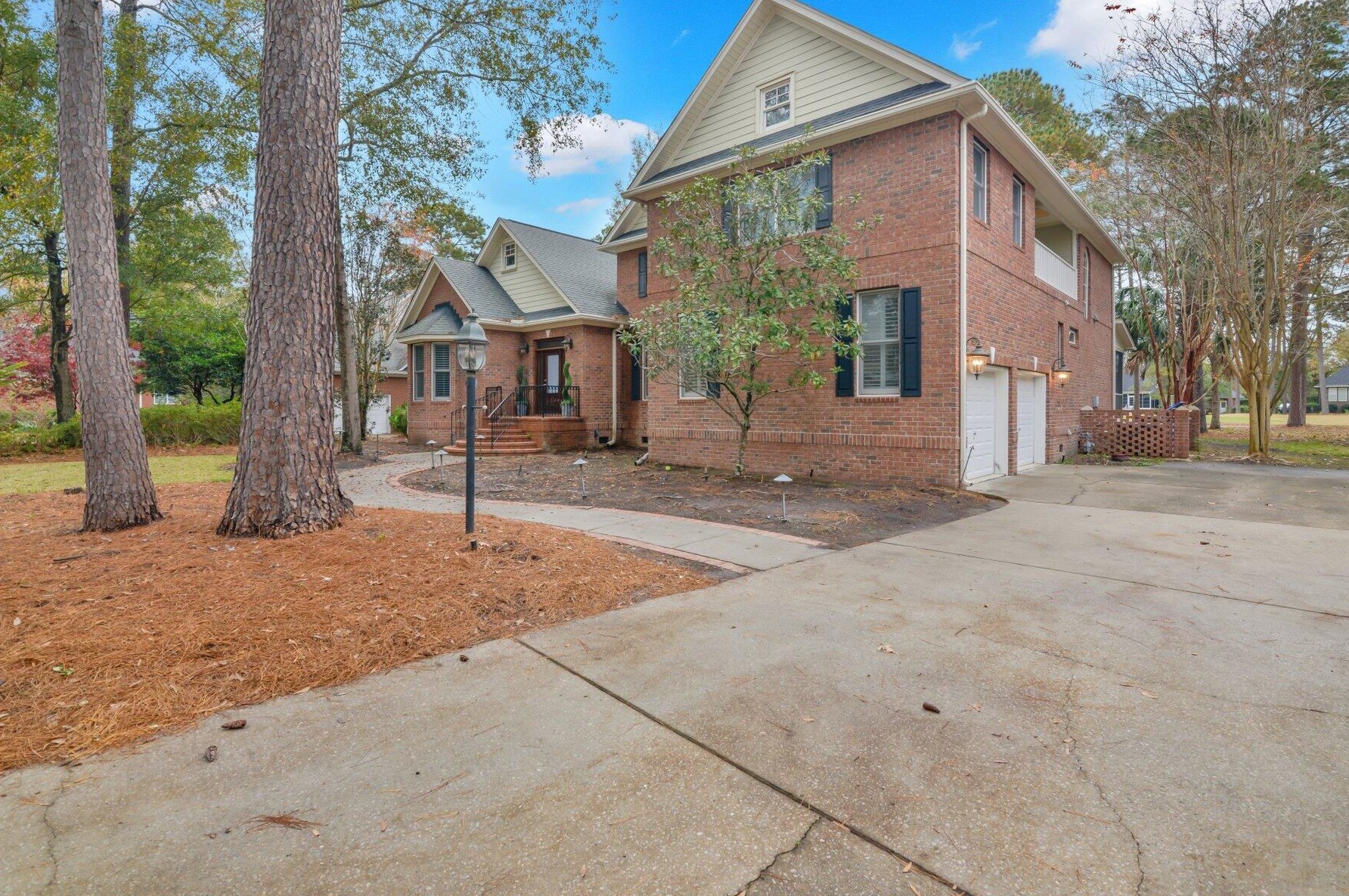 8769 Herons Walk, Charleston SC  29420-7444 exterior