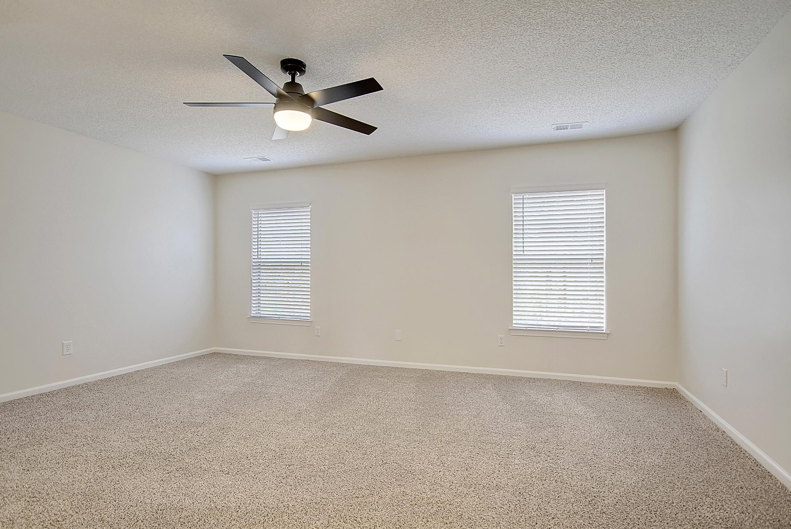 4016 Carolina Bay Dr, Moncks Corner SC  29461-3429 exterior