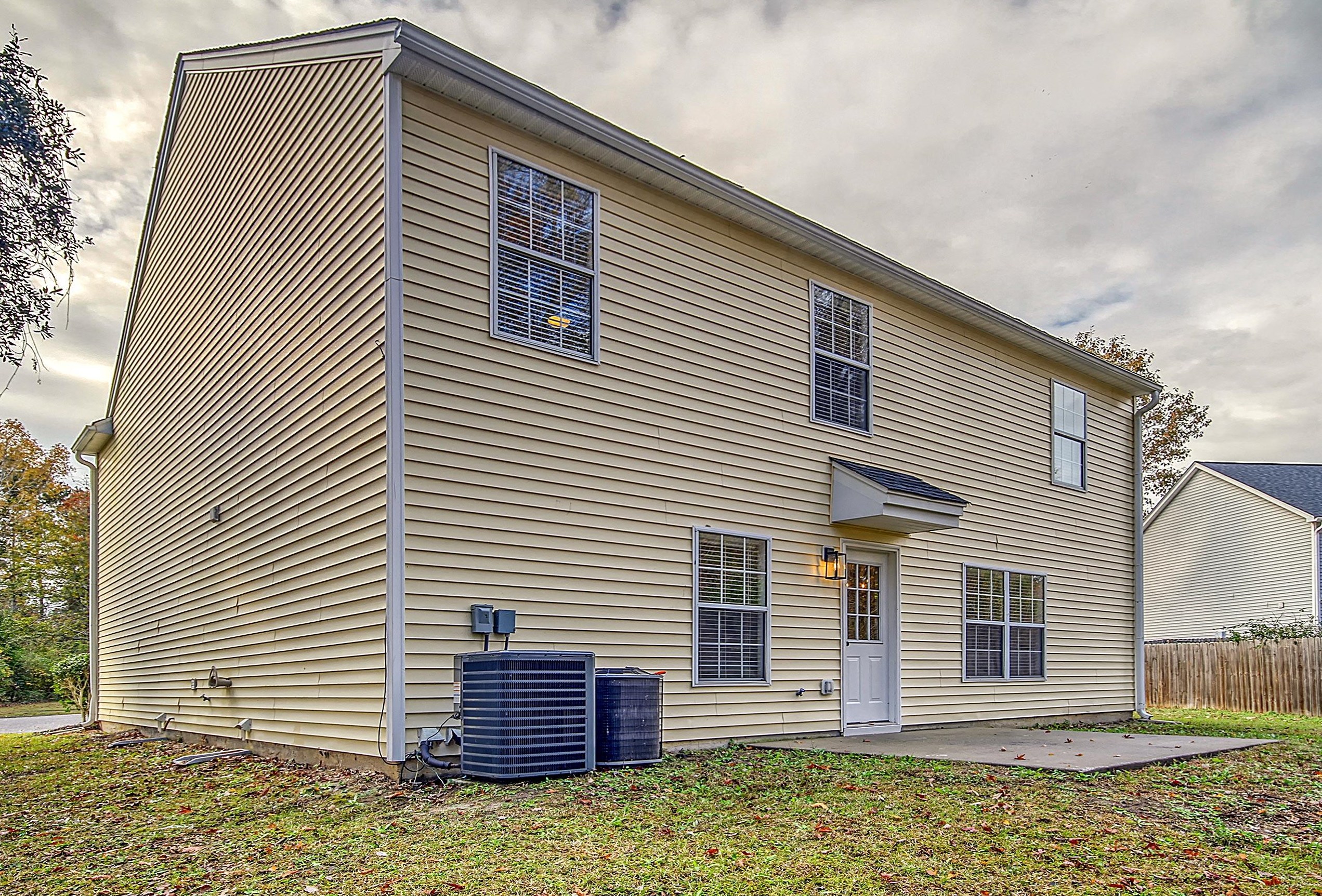 4016 Carolina Bay Dr, Moncks Corner SC  29461-3429 exterior