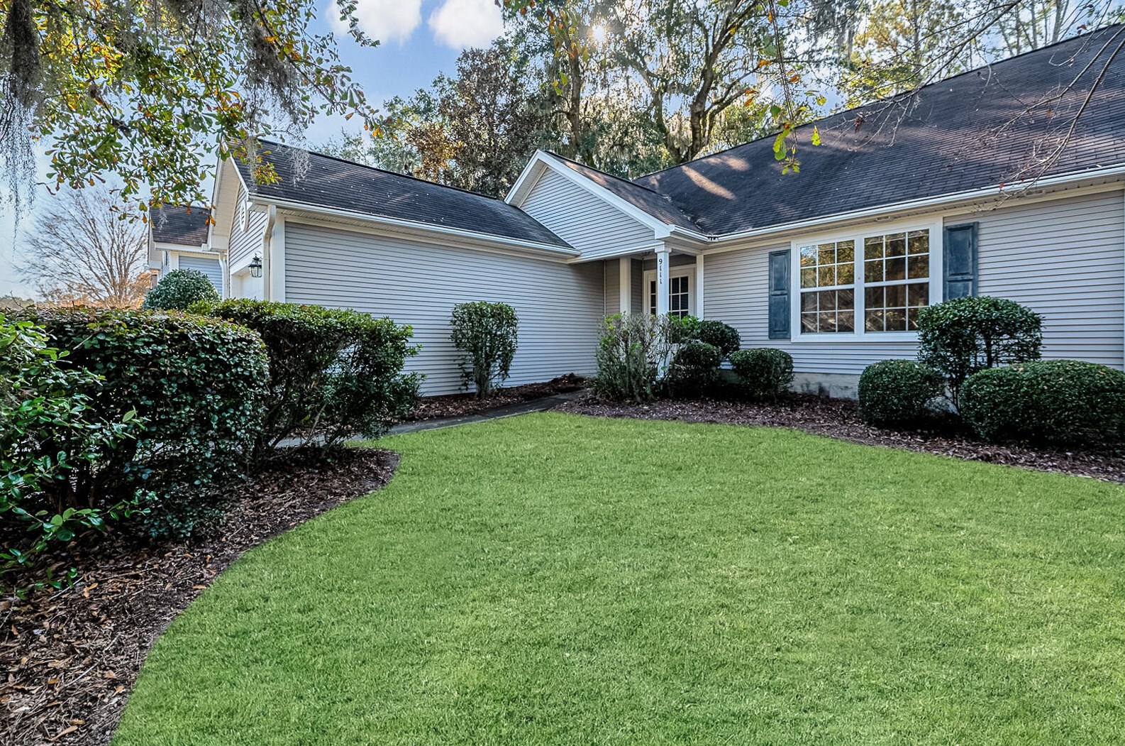 9111 Woodcreek Ct, Charleston, SC 29406-9335