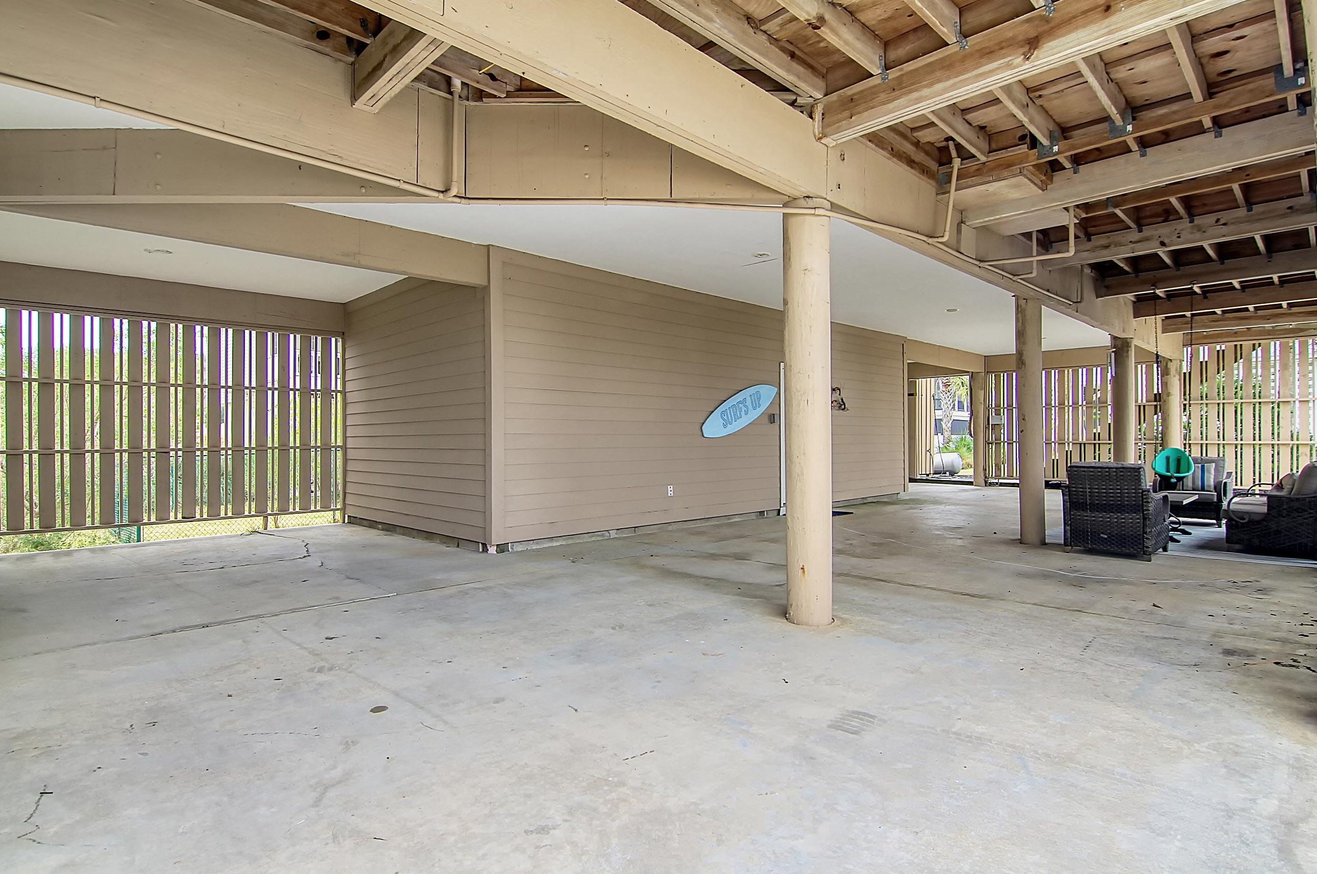 309 Palmetto Blvd, Edisto SC  29438-3124 exterior