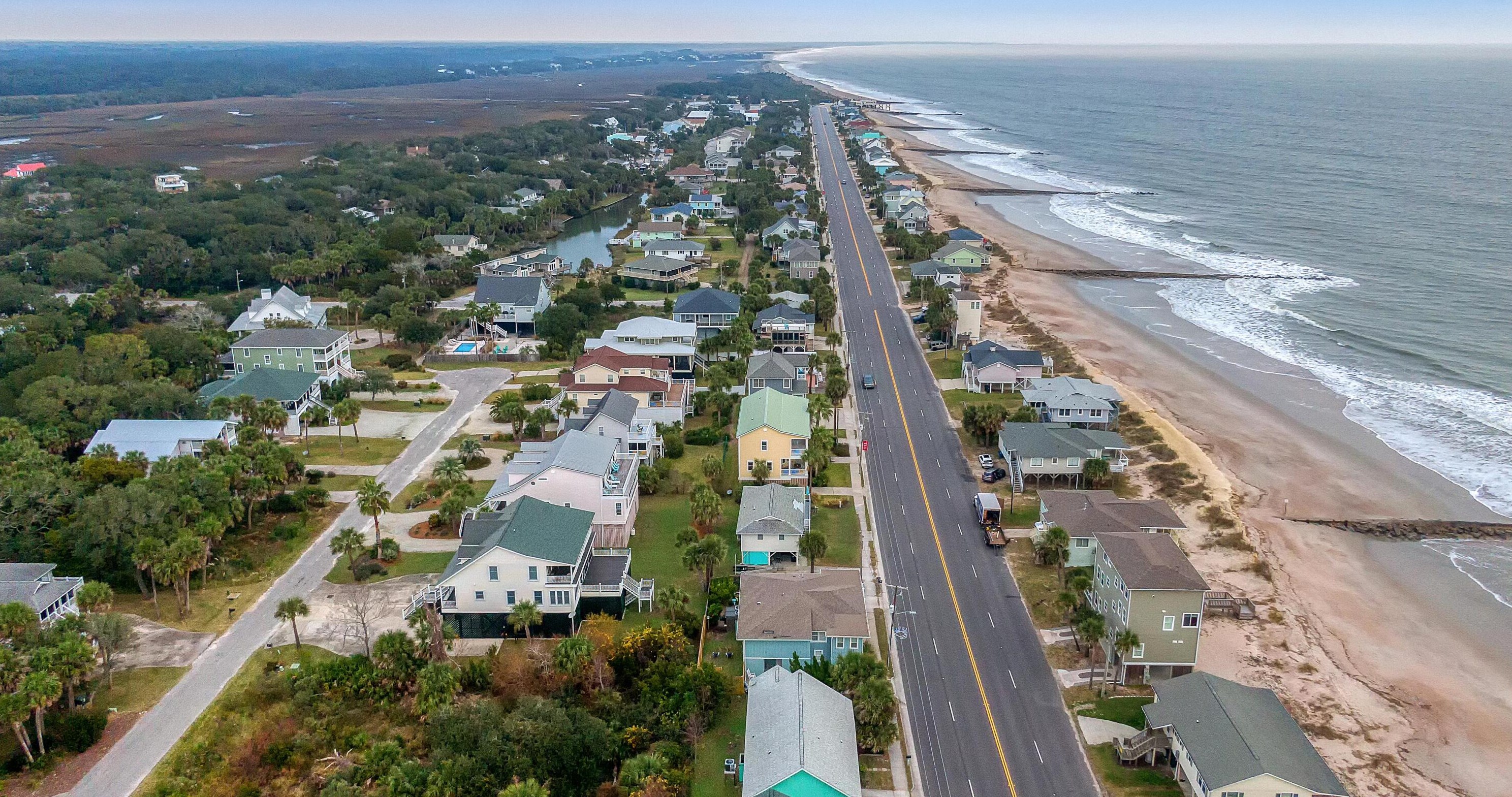 309 Palmetto Blvd, Edisto SC  29438-3124 exterior