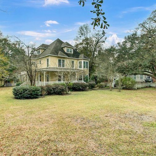 539 Central Ave, Summerville, SC 29483-3709
