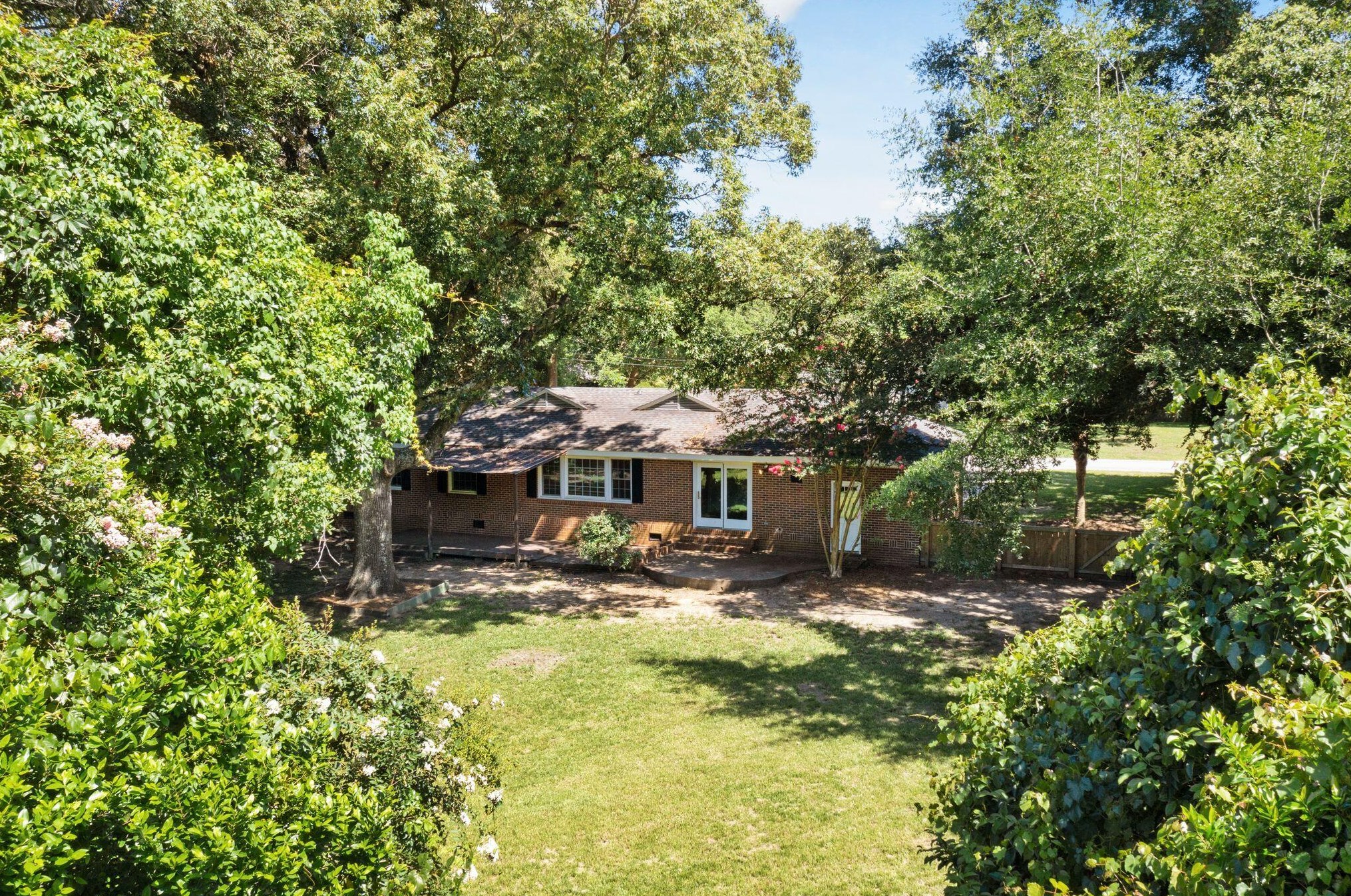 723 James Dr, Charleston SC  29412-4212 exterior