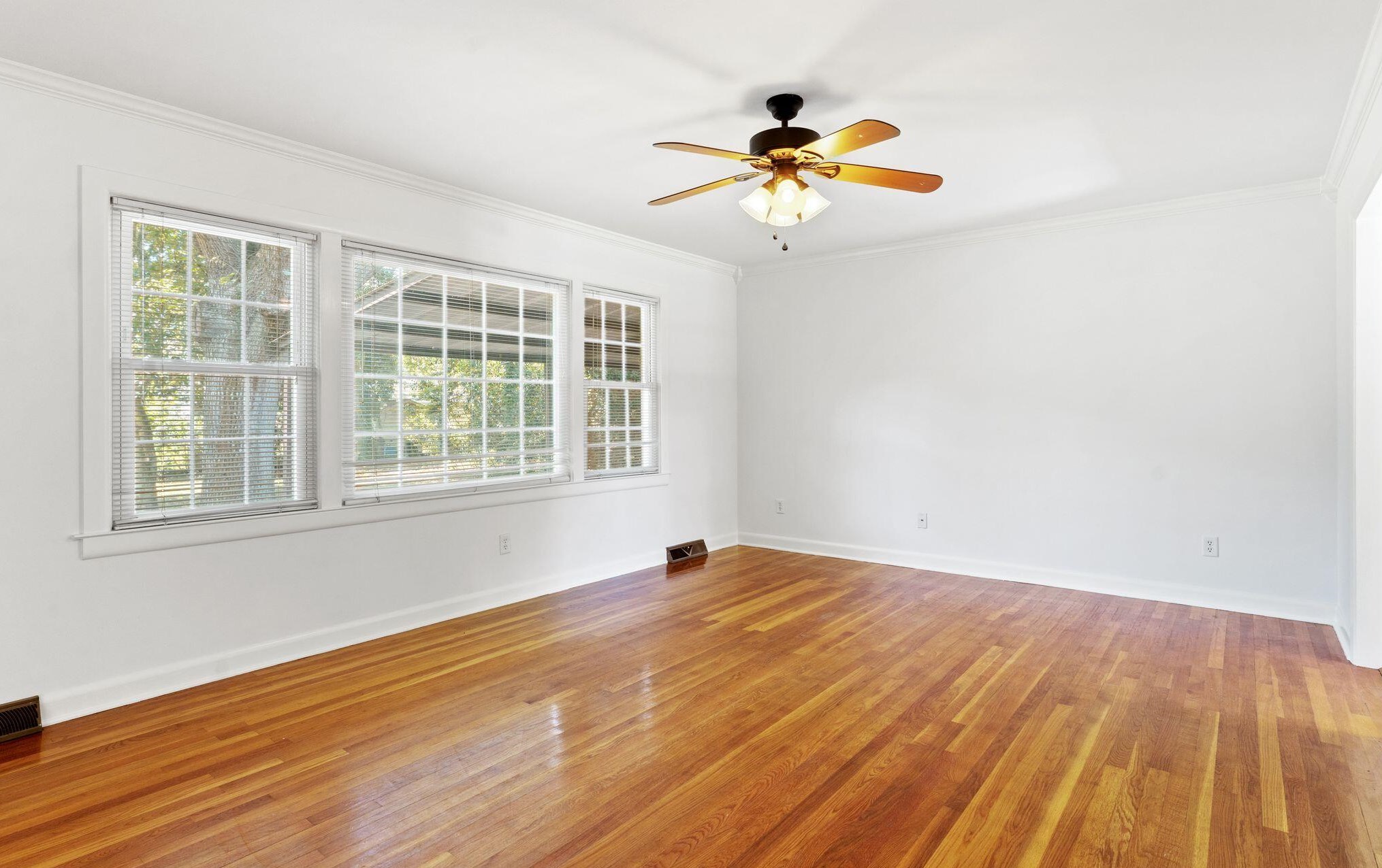 723 James Dr, Charleston SC  29412-4212 exterior