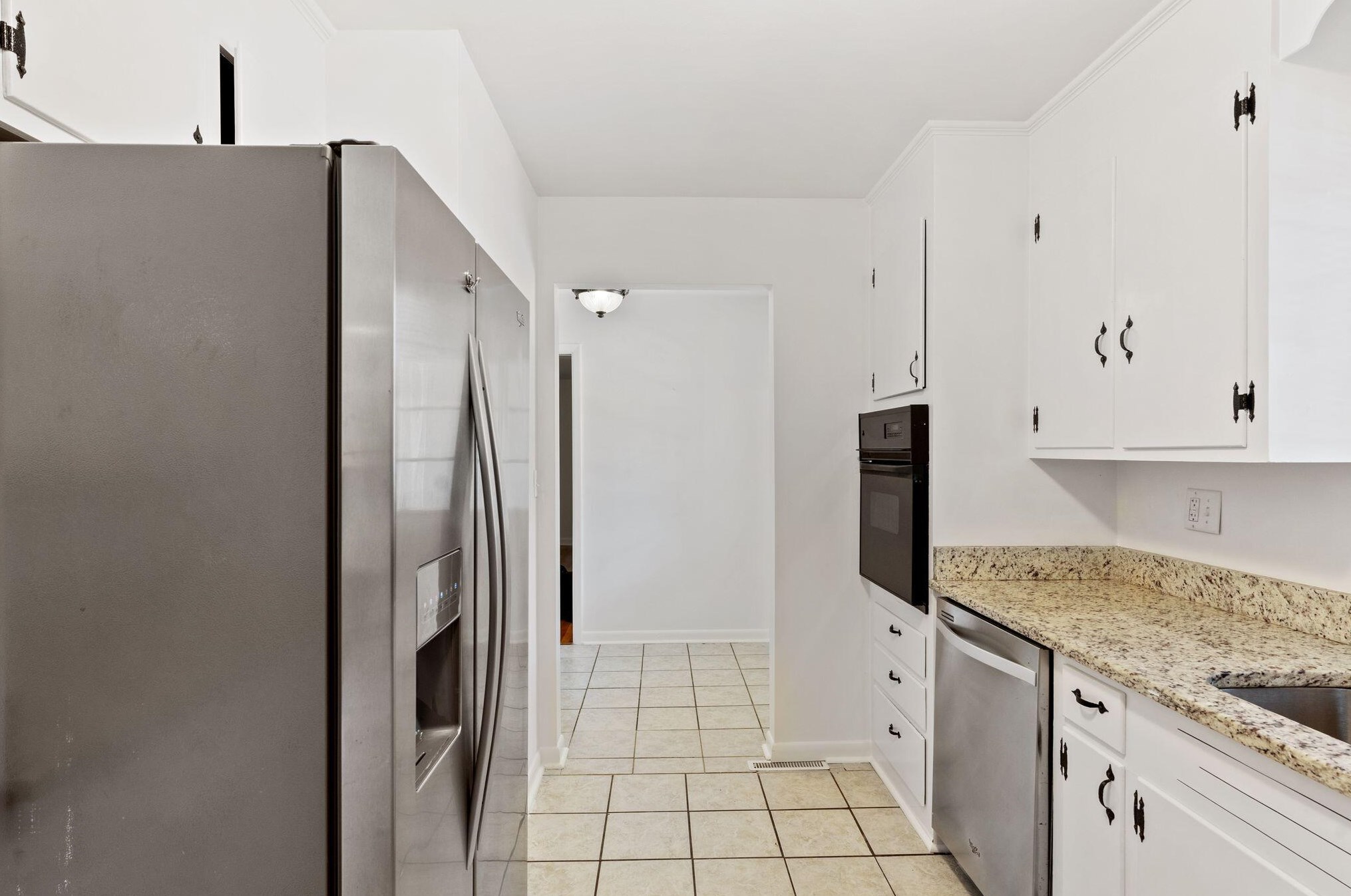 723 James Dr, Charleston SC  29412-4212 exterior