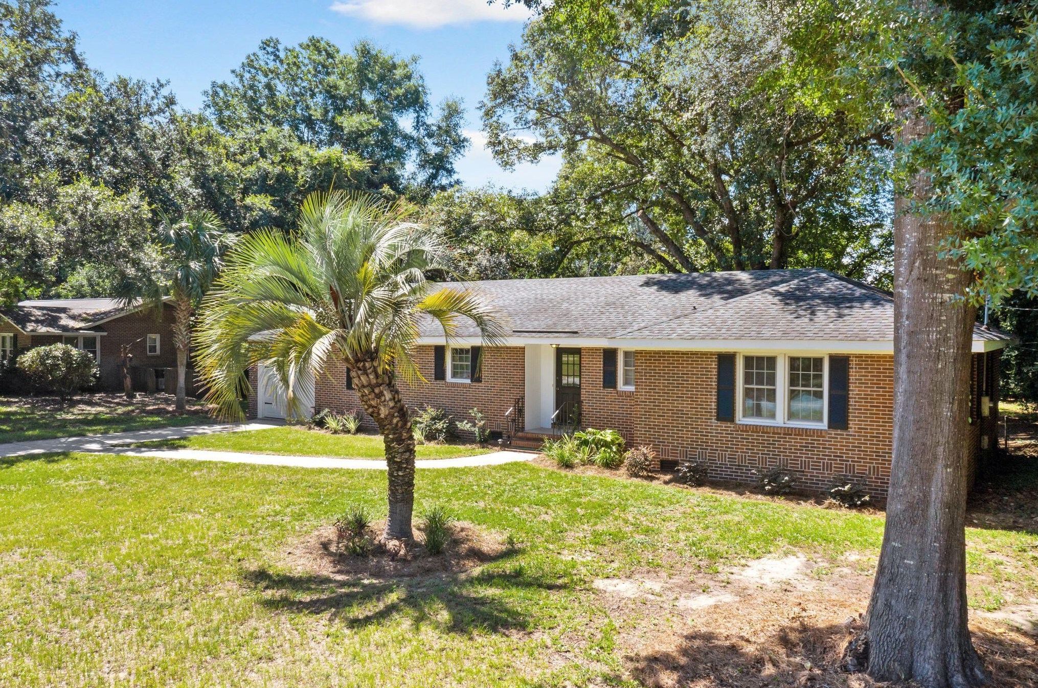 723 James Dr, Charleston SC  29412-4212 exterior