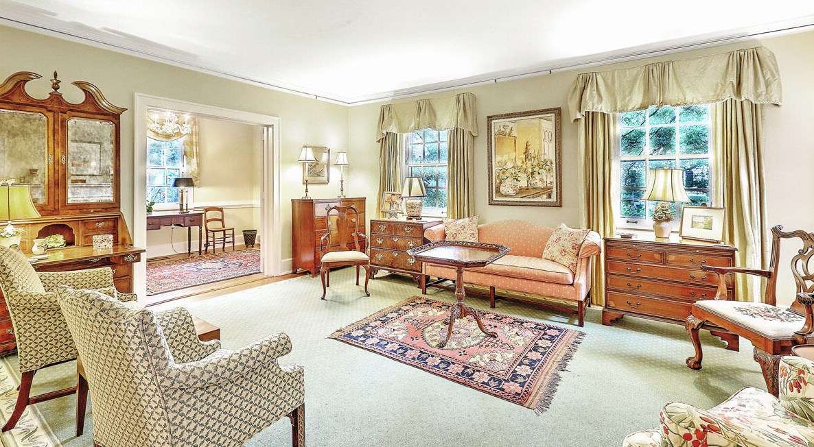 108 Battery St, Charleston SC  29401-2320 exterior