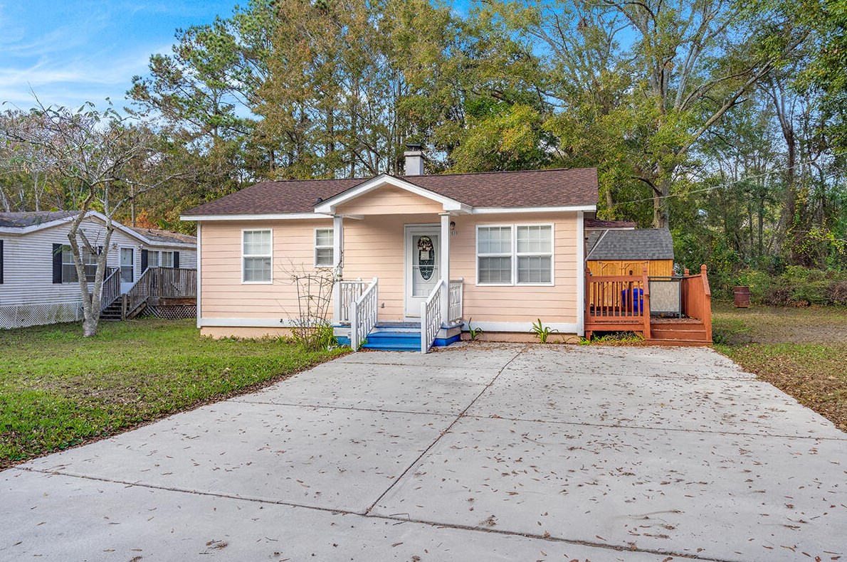 1511 Scott Hill Rd, Charleston, SC 29412-8045