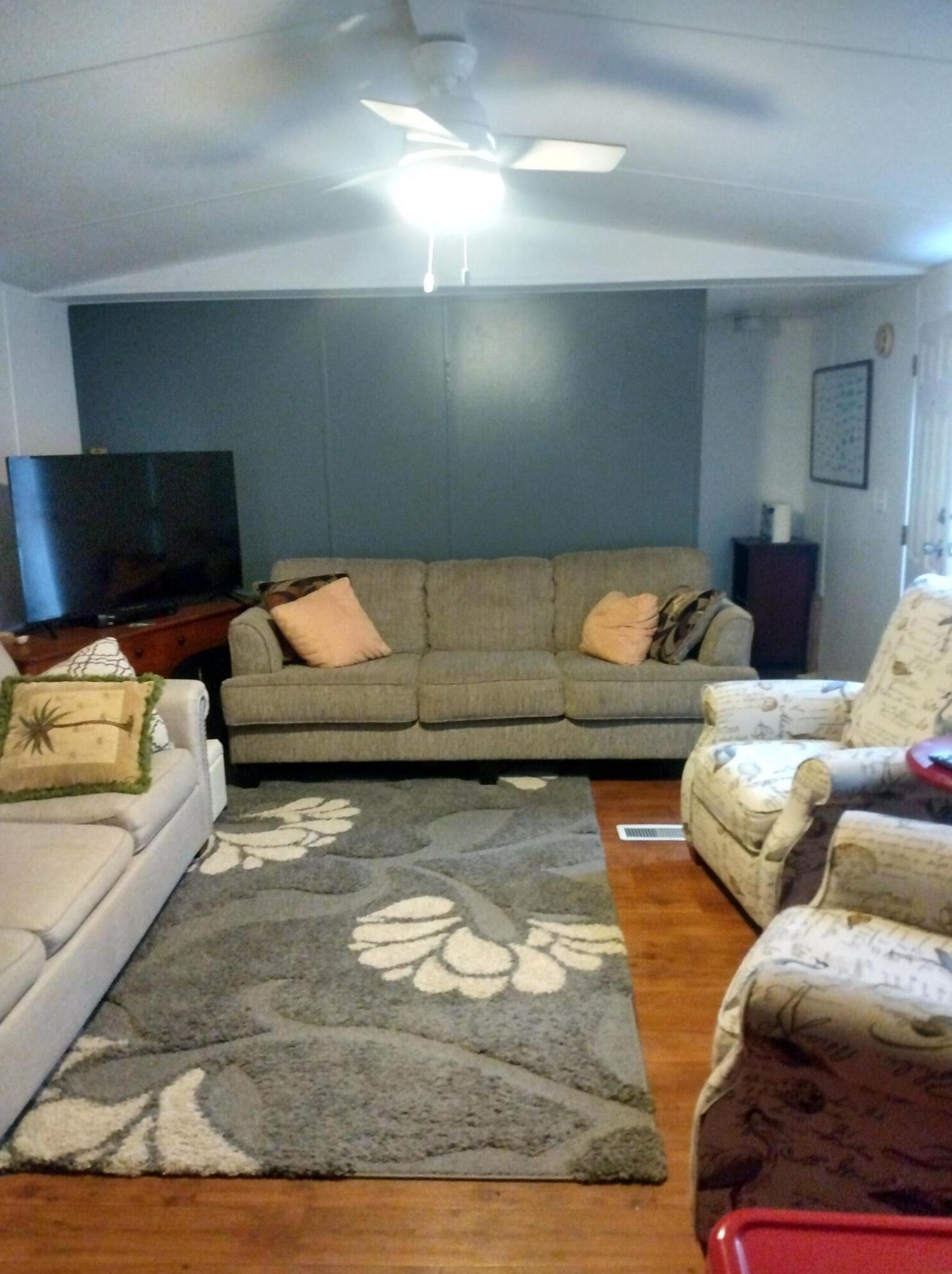 15121 Bennetts Point Rd, Green Pond, SC 29446