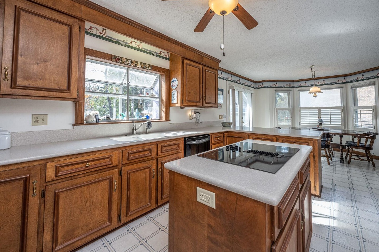 927 Kushiwah Creek Dr, Charleston, SC 29412-4412