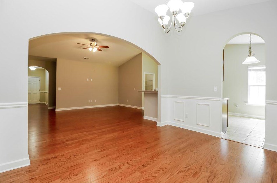 220 Maywood Dr, Moncks Corner SC  29461-8892 exterior
