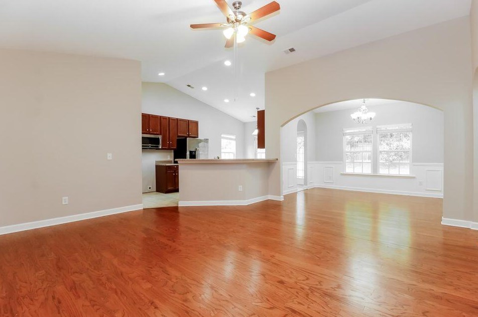 220 Maywood Dr, Moncks Corner SC  29461-8892 exterior
