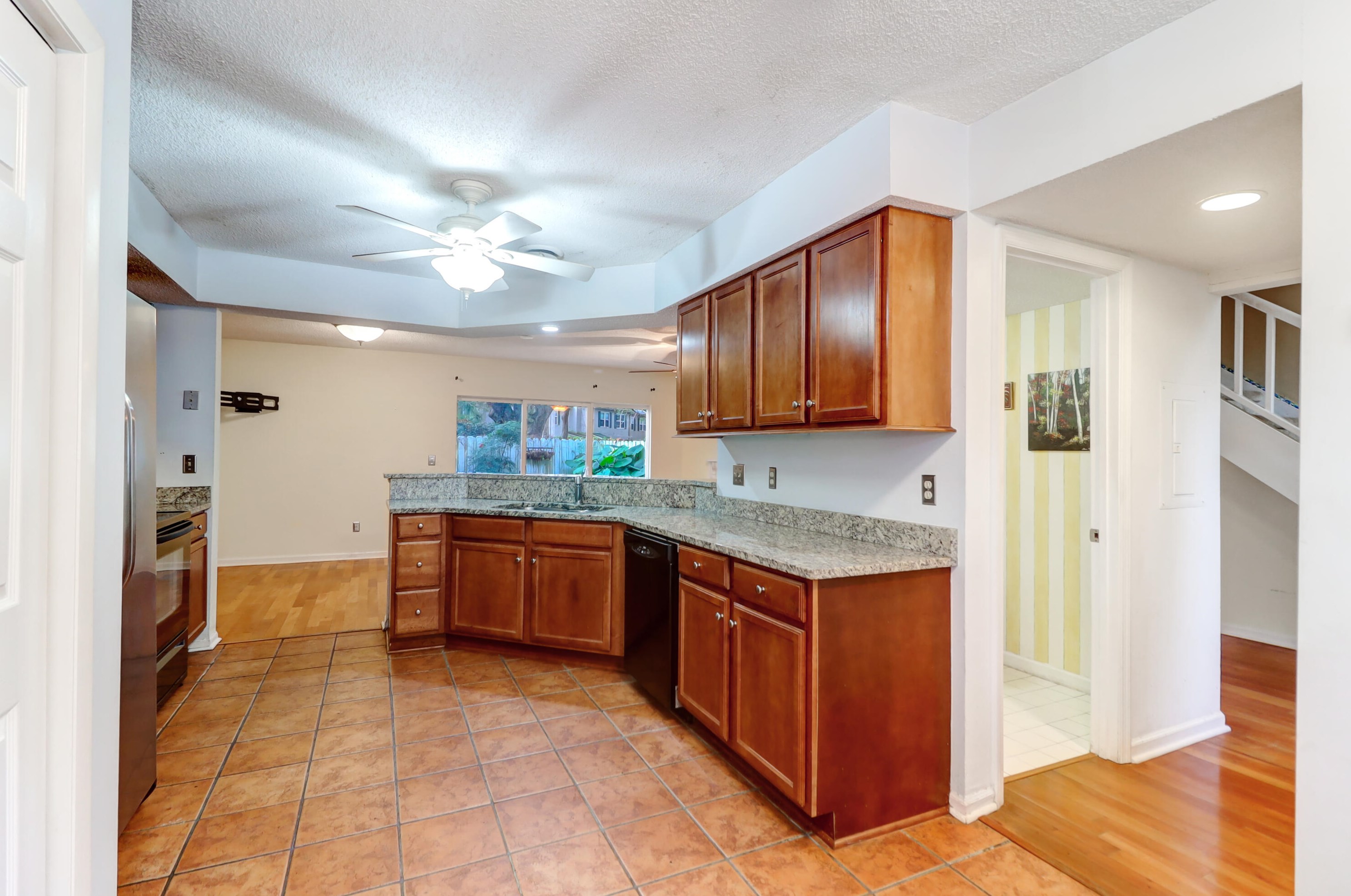 1160 Monaco Dr, Mount Pleasant, SC 29464