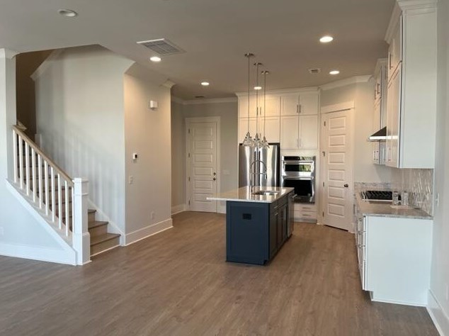 3073 Sturbridge Rd, Mount Pleasant SC  29466-8241 exterior