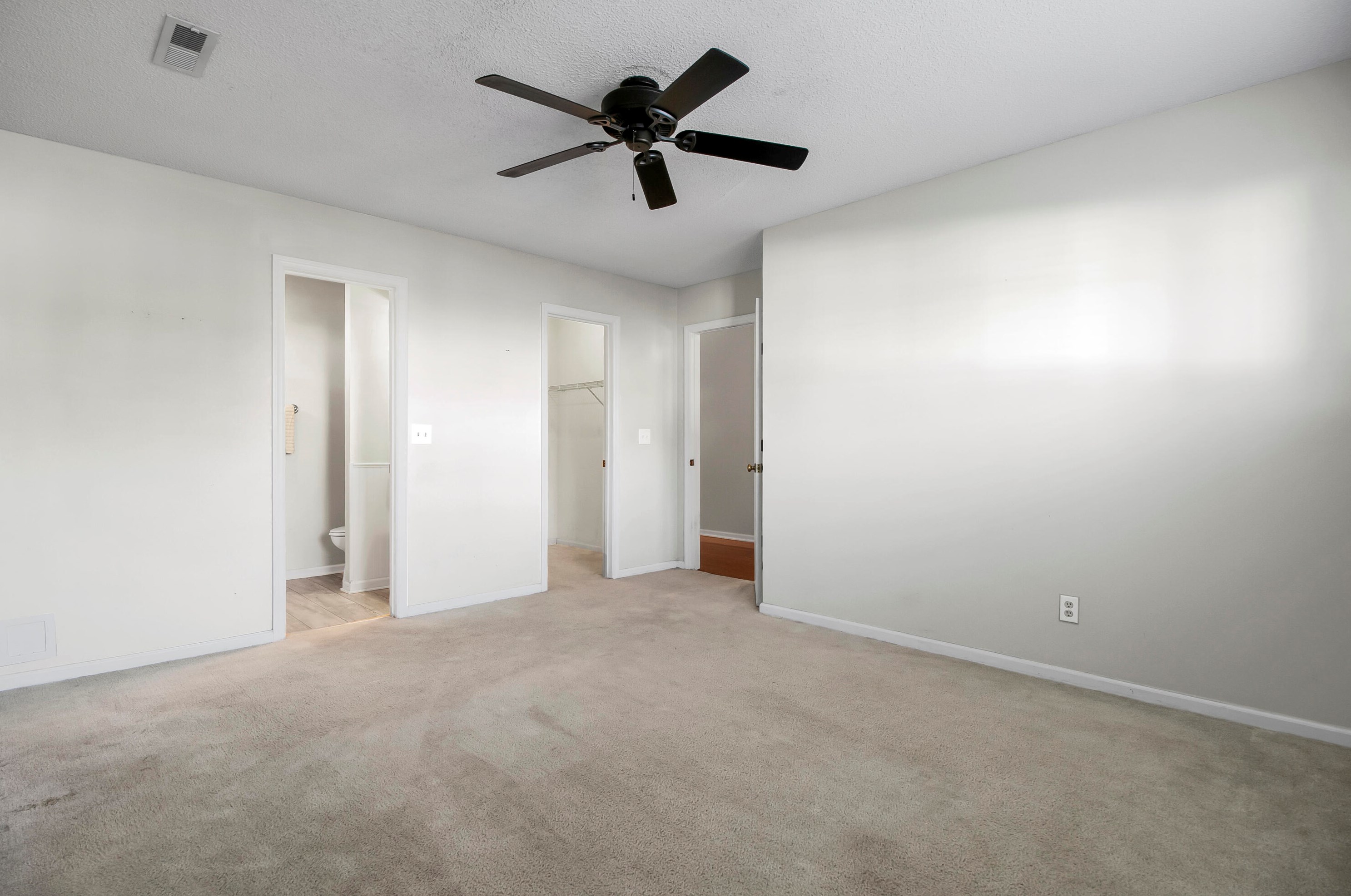 408 Courtland Dr, Summerville SC  29483-1710 exterior
