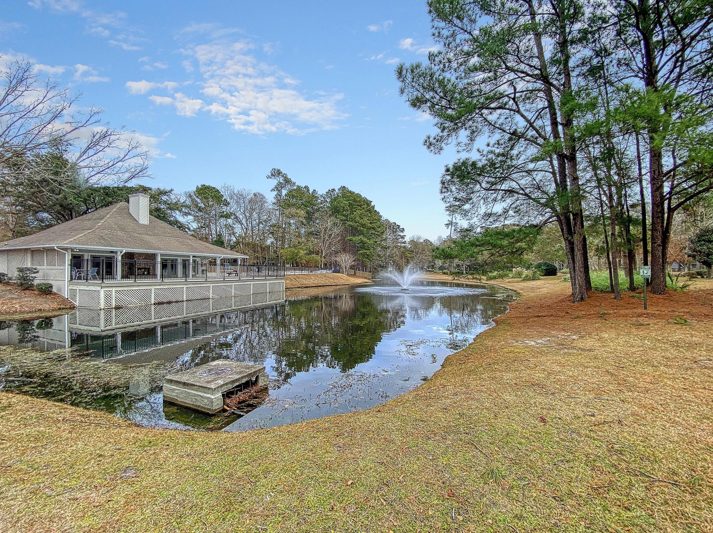 7760 Montview Rd, Charleston SC  29418-2257 exterior