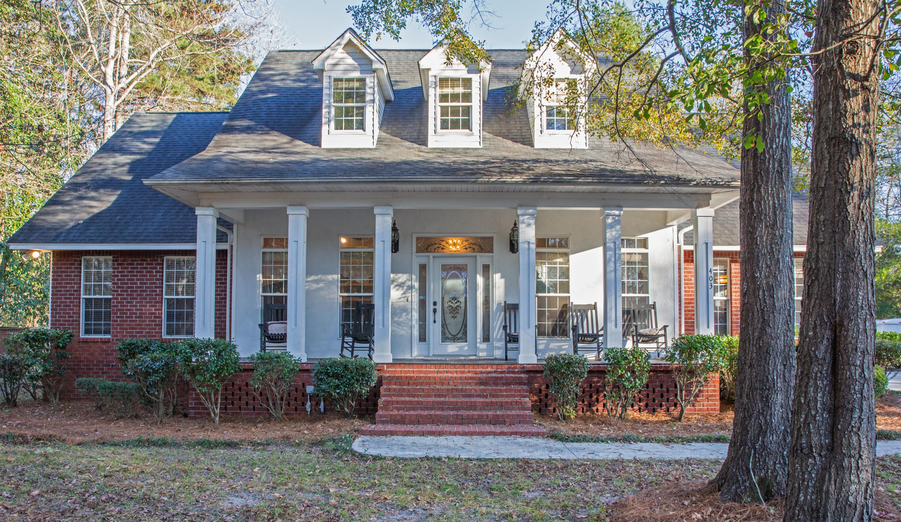 403 Woodland Dr, Summerville, SC 29485-3274