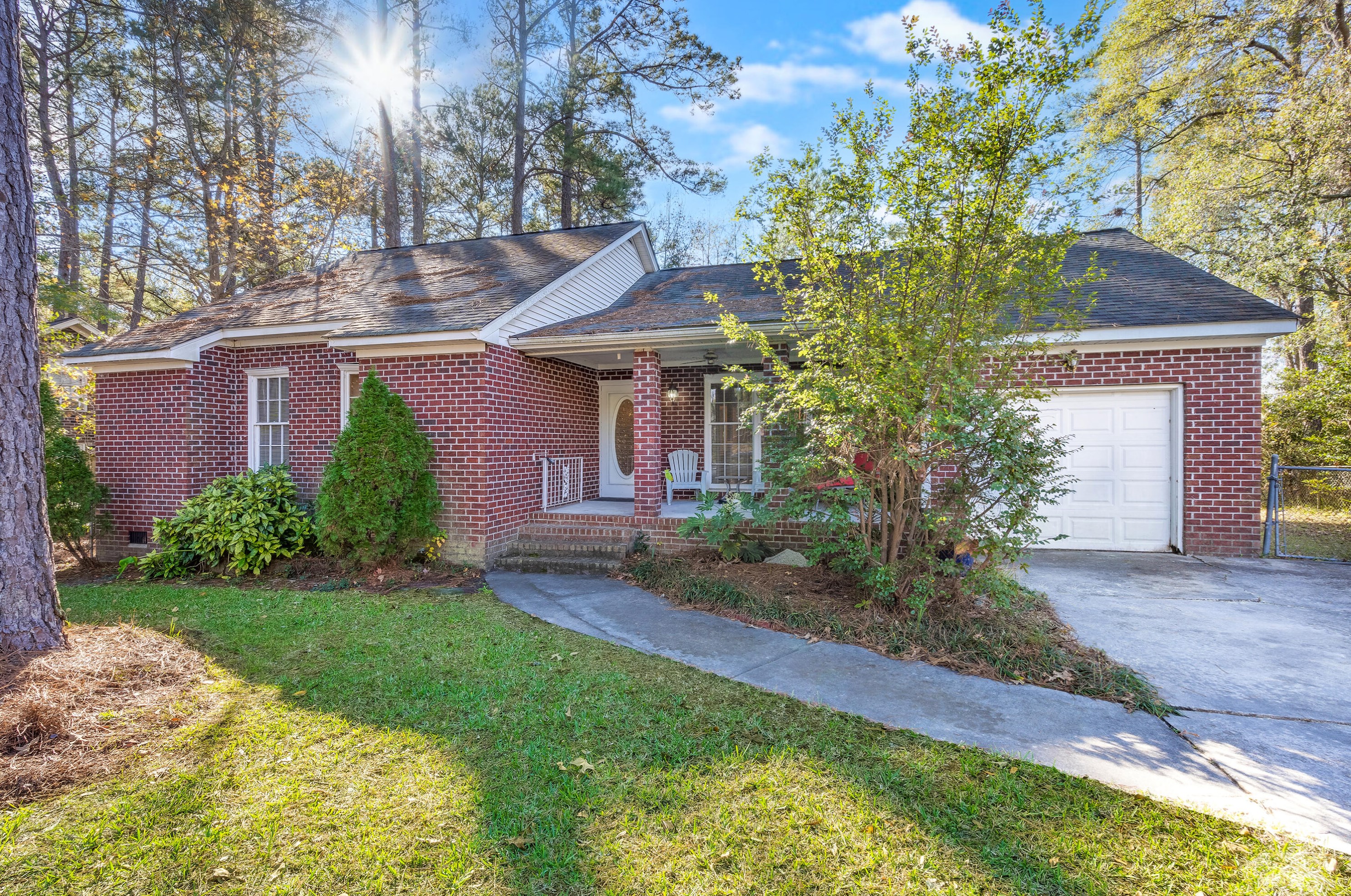 113 Summercourt Dr, Summerville, SC 29485-5634