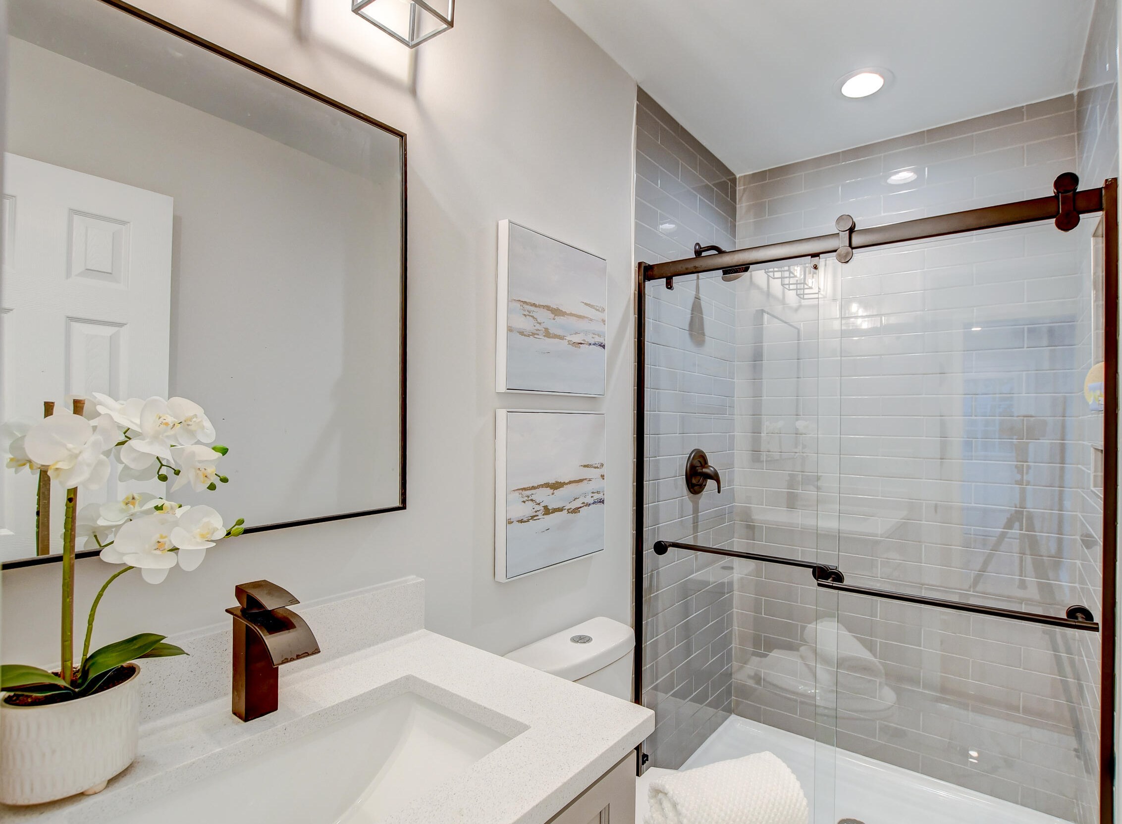 1 H St, Charleston SC  29403-4751 exterior