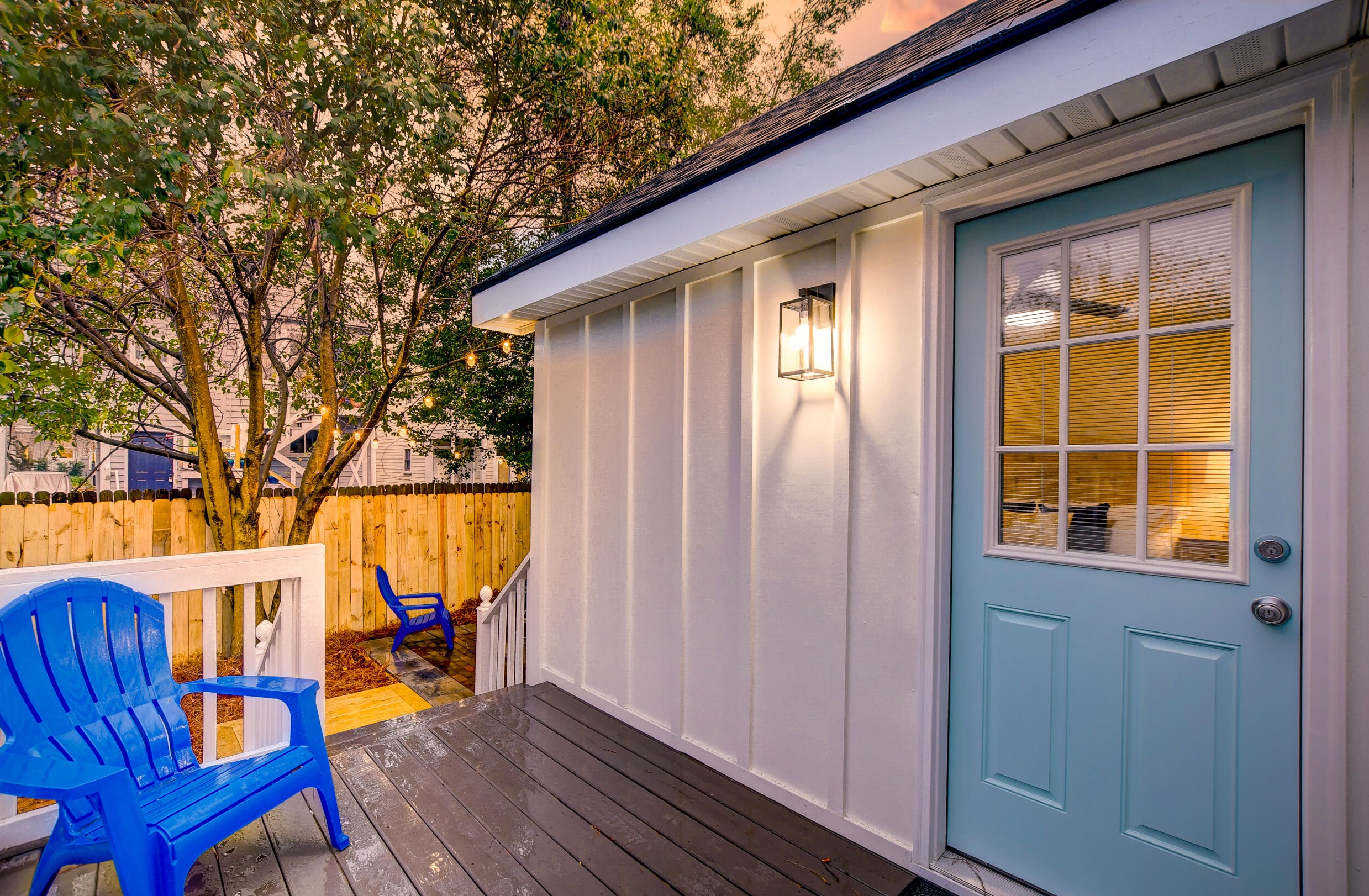 1 H St, Charleston SC  29403-4751 exterior