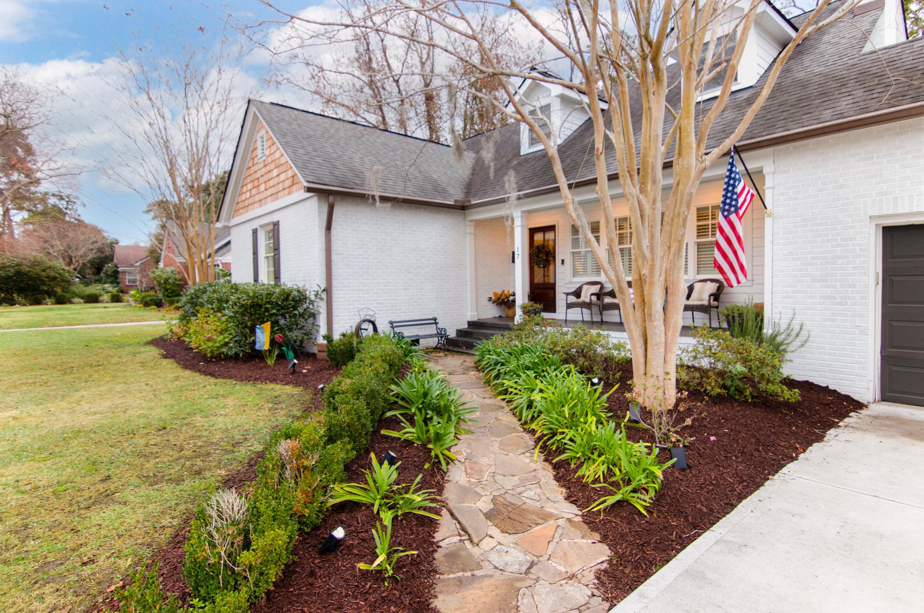 17 Jamaica Dr, Charleston, SC 29407-7434