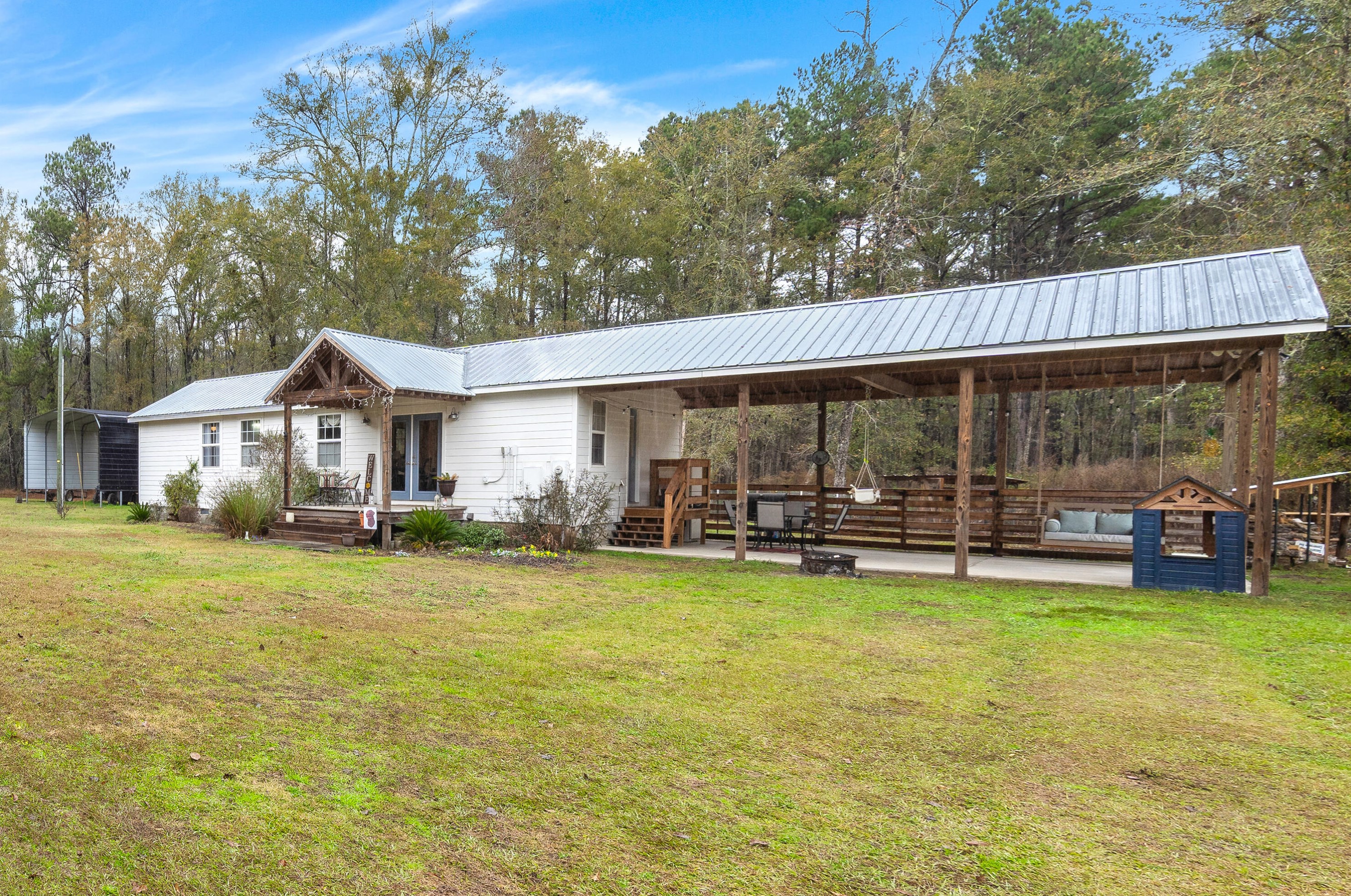 126 Kristen Dr, Reevesville, SC 29471