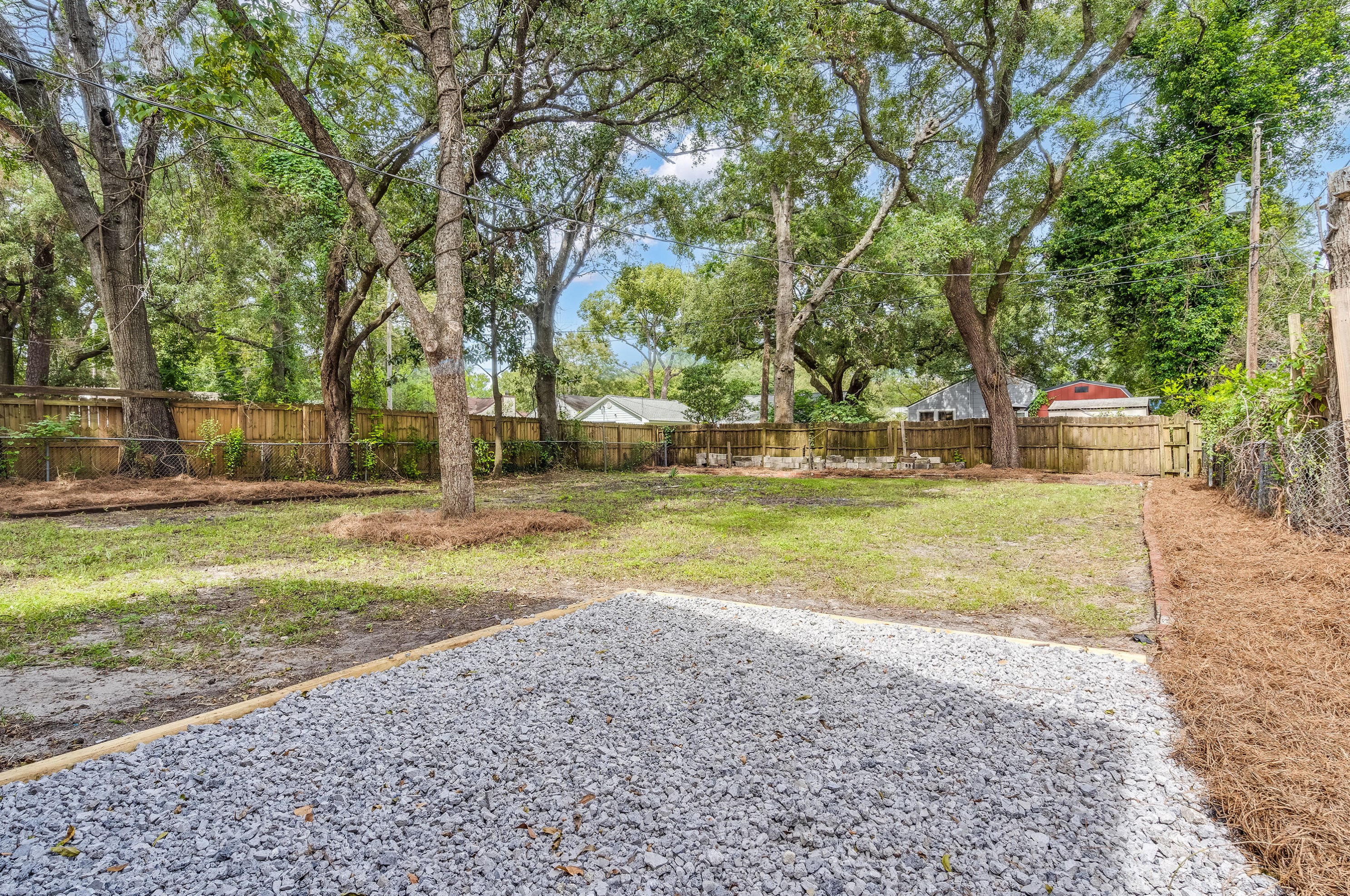 4606 Holmes Ave, Charleston SC  29405-4607 exterior