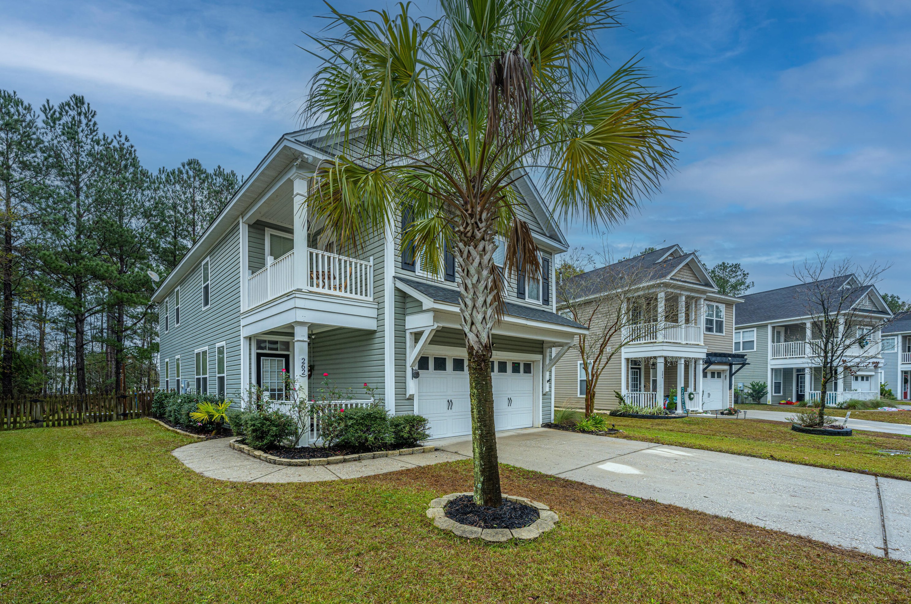 262 Killarney Trl, Moncks Corner SC  29461-8836 exterior
