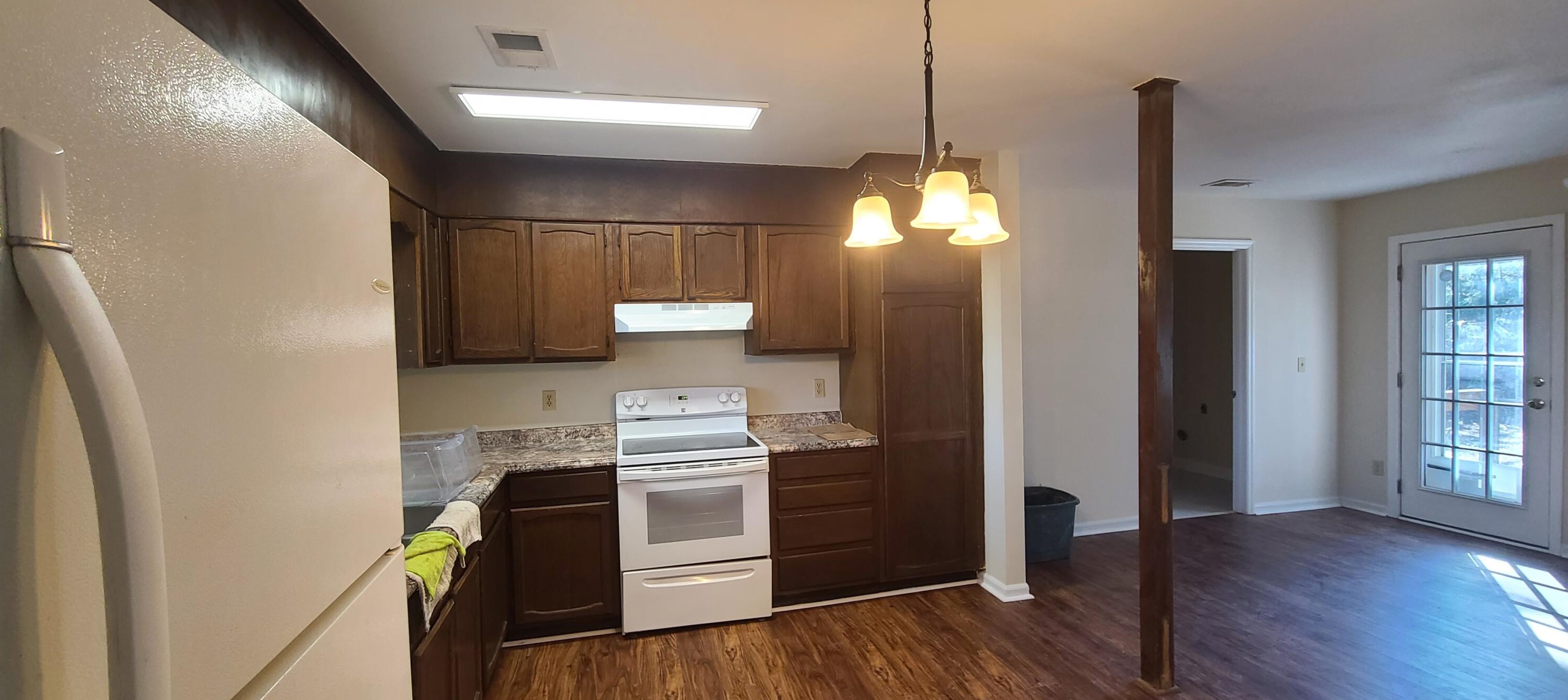 1752 Dogwood Rd, Charleston, SC 29414