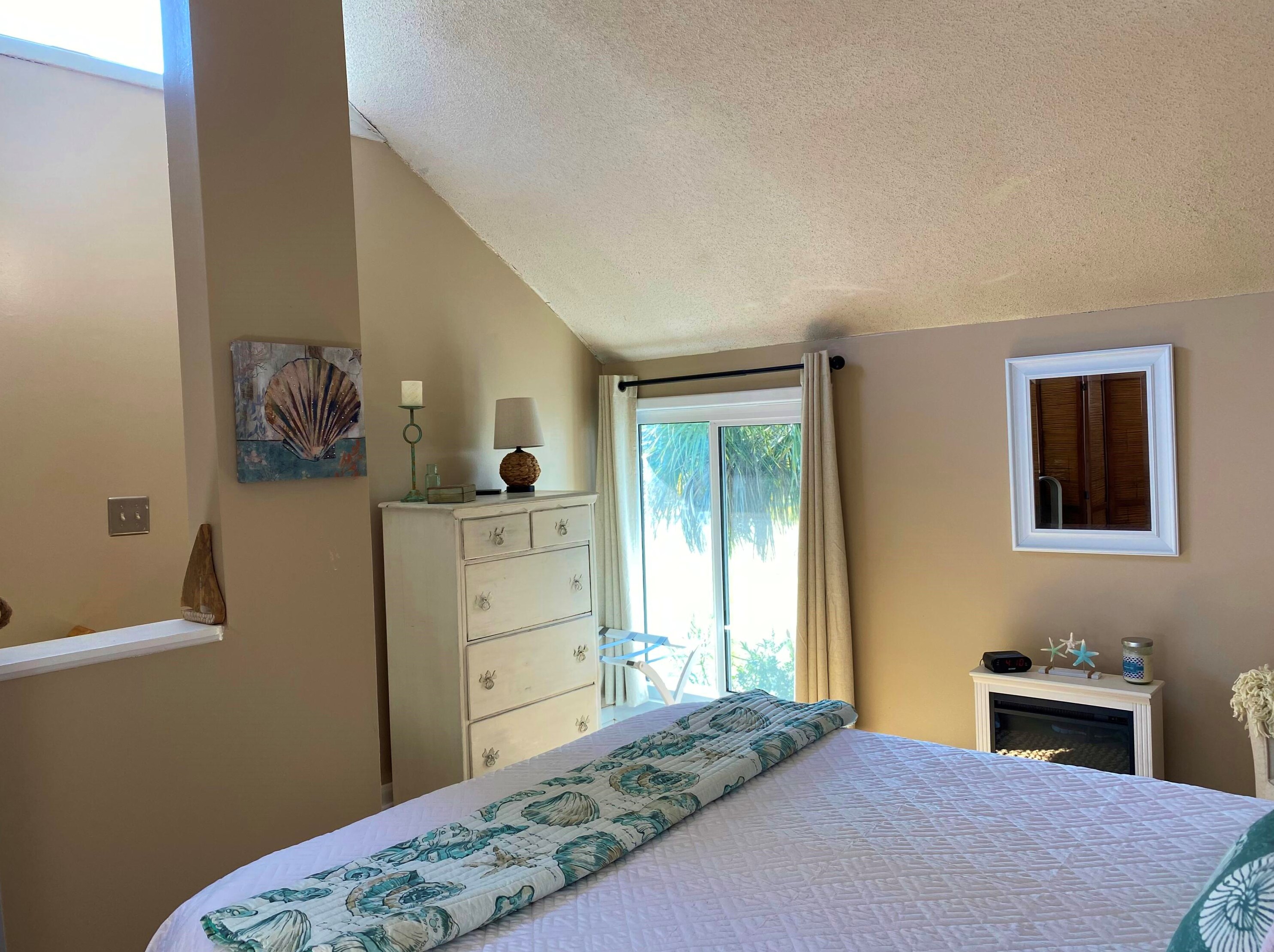 359 Sea Cloud Cir, Edisto SC  29438-3605 exterior