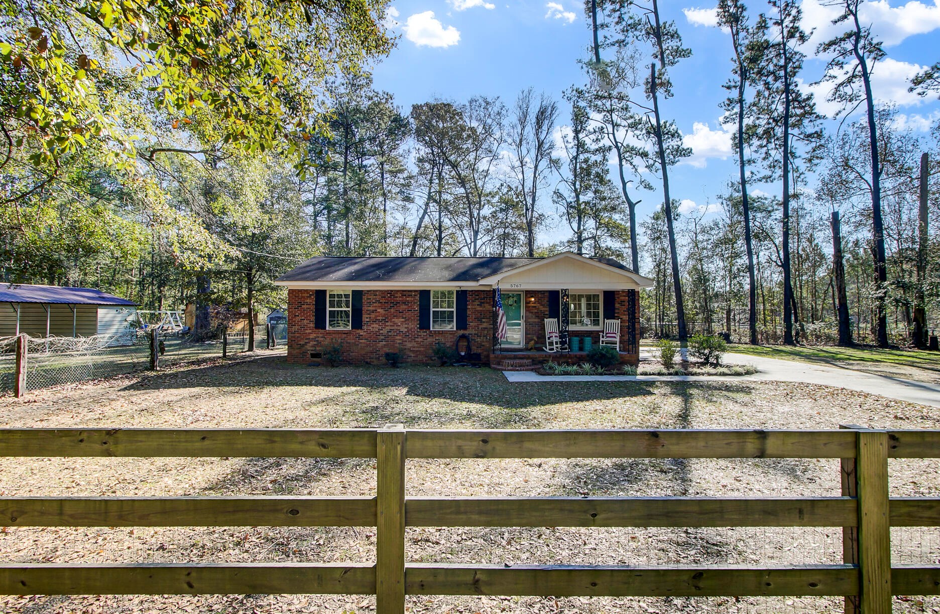 5767 Martin St, Ravenel, SC 29470