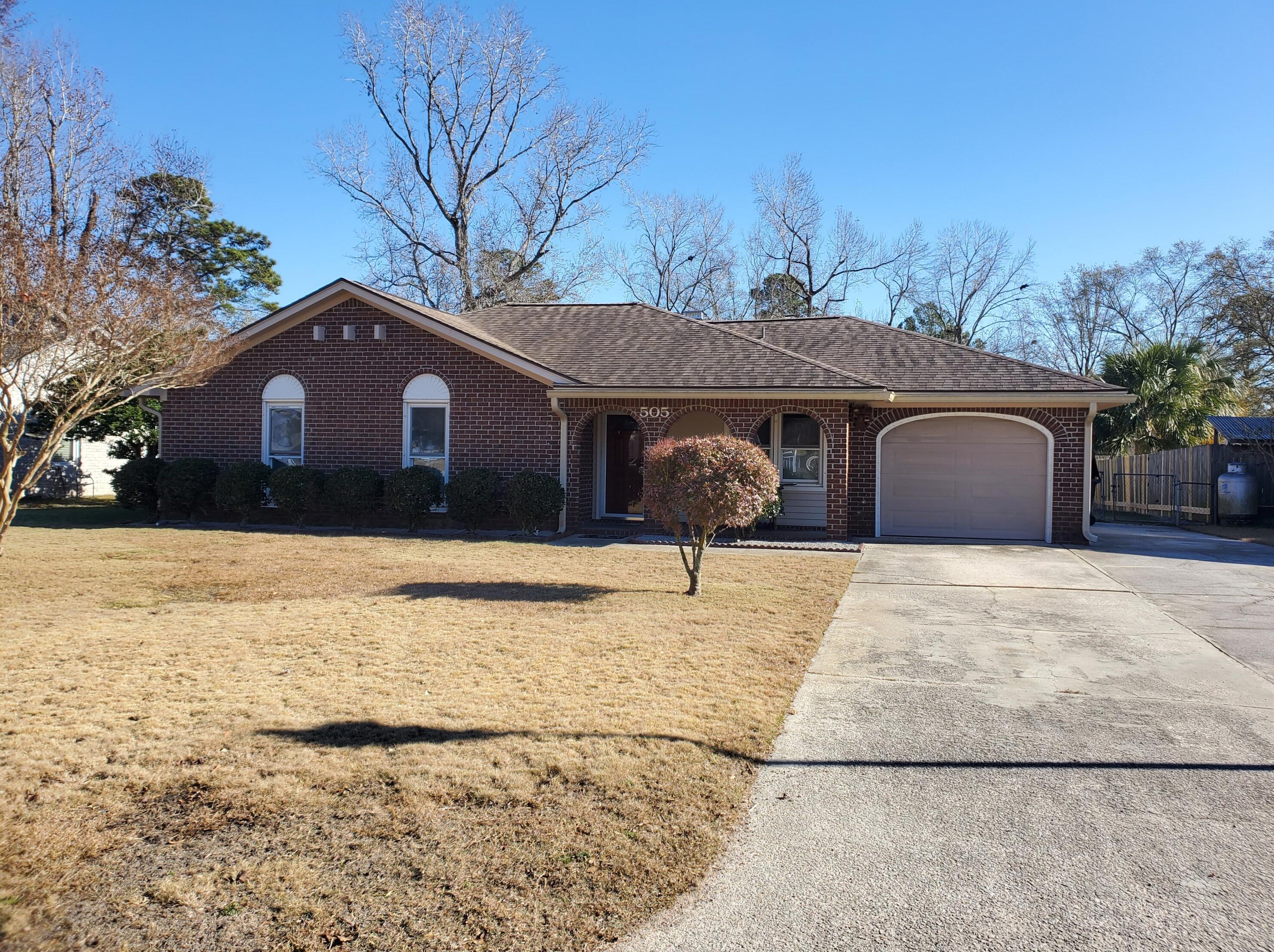 505 Longleaf Rd, Summerville, SC 29483