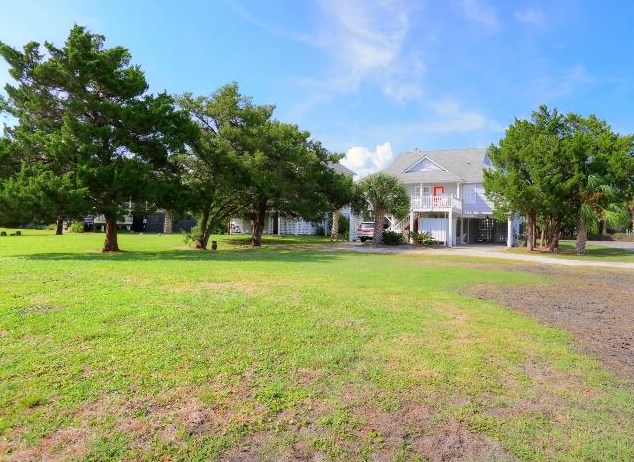 3606 Big Bay Dr, Edisto SC  29438-3702 exterior