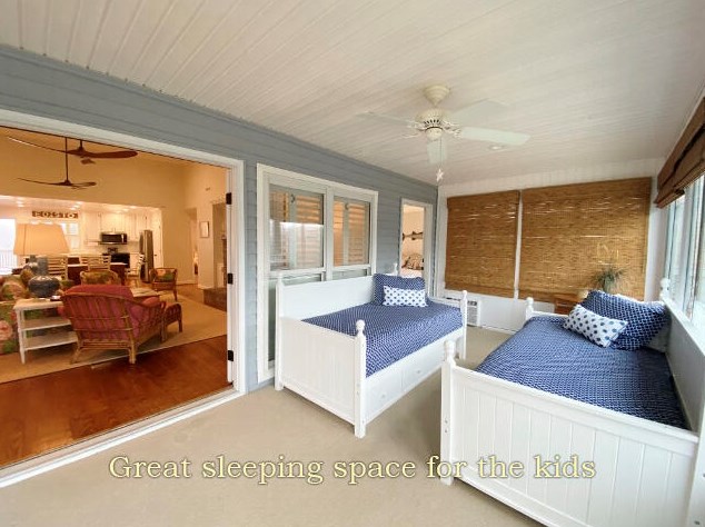3606 Big Bay Dr, Edisto SC  29438-3702 exterior