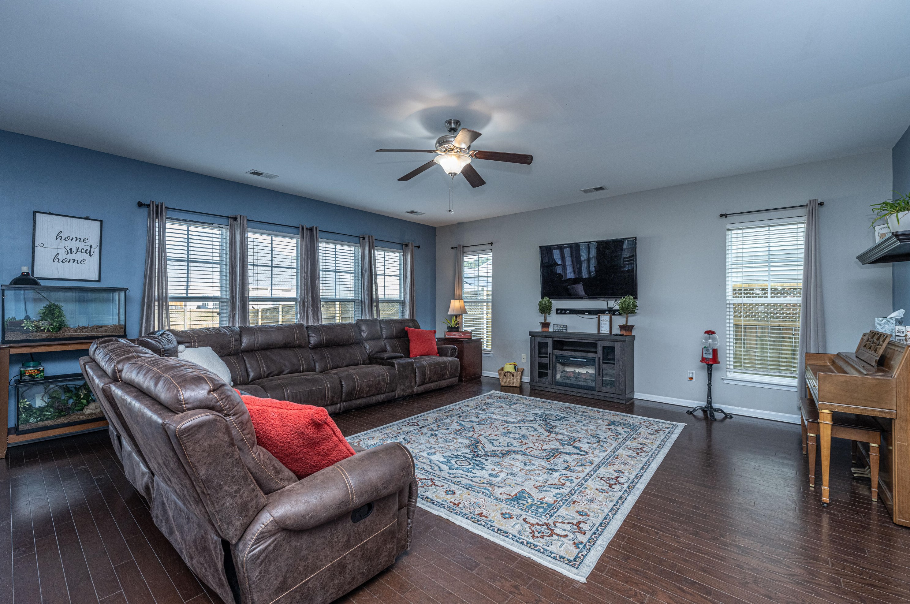 218 Topsaw Ln, Moncks Corner SC  29461-8890 exterior