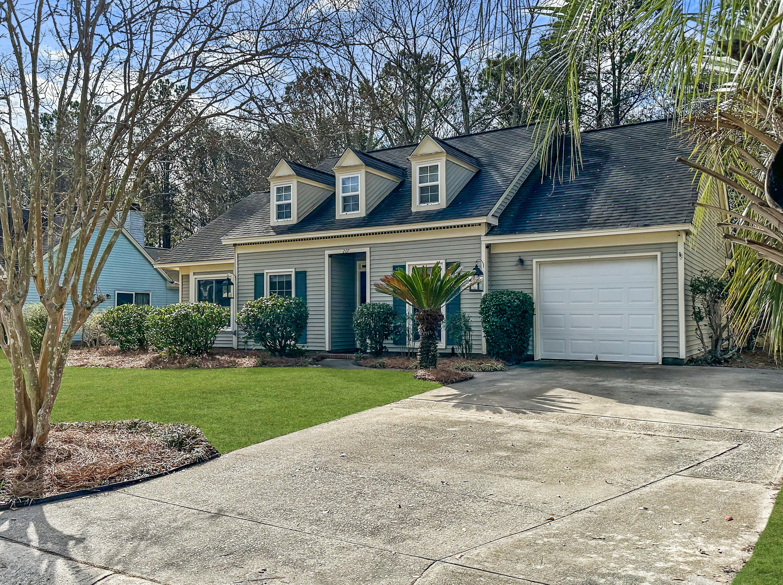 207 Salterton St, Summerville, SC 29485-4007