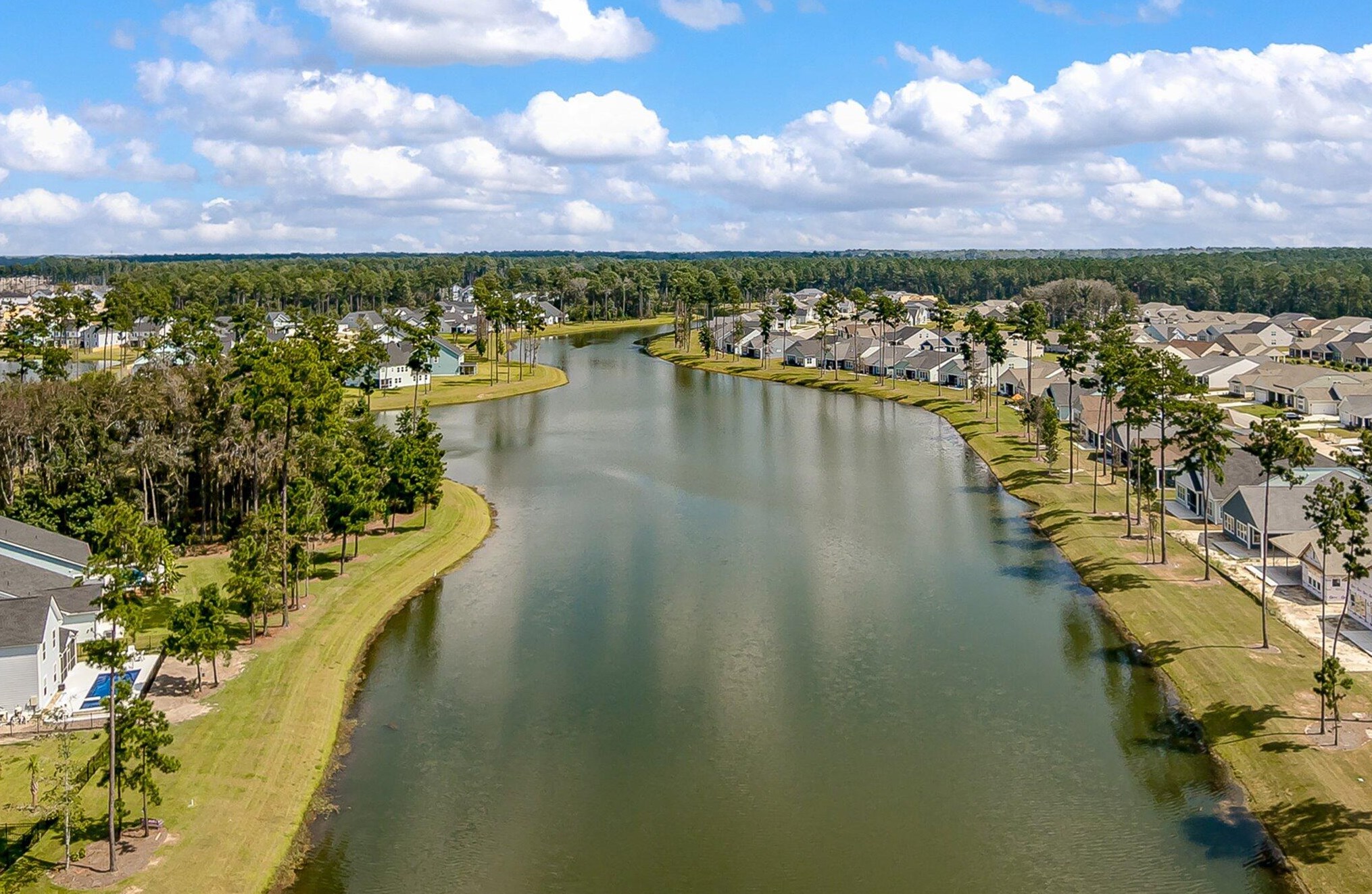 335 Peters Creek Dr, Summerville SC  29483-5341 exterior