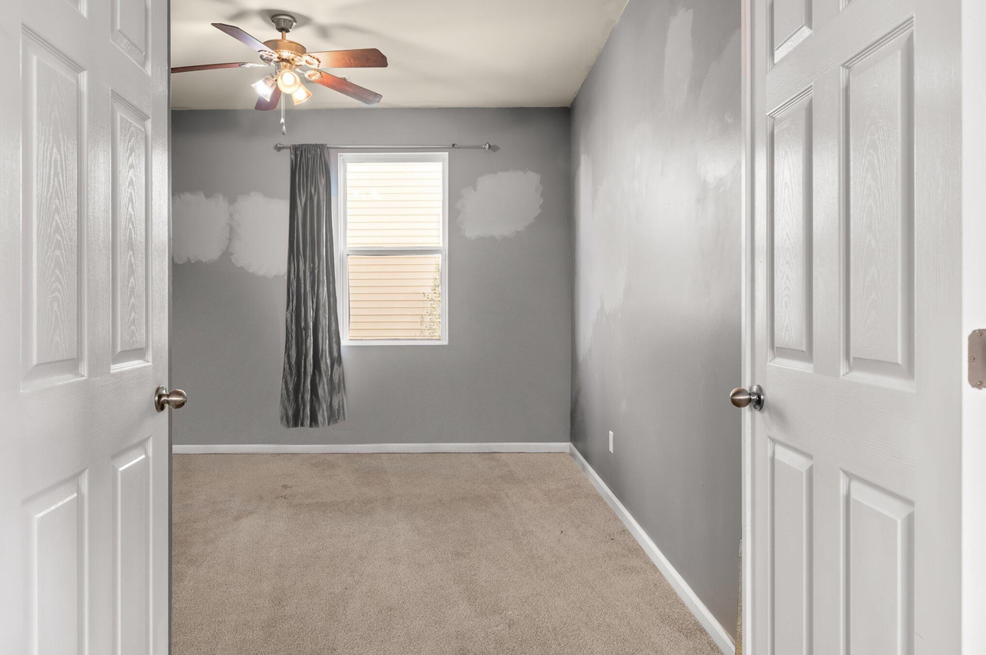 335 Peters Creek Dr, Summerville SC  29483-5341 exterior