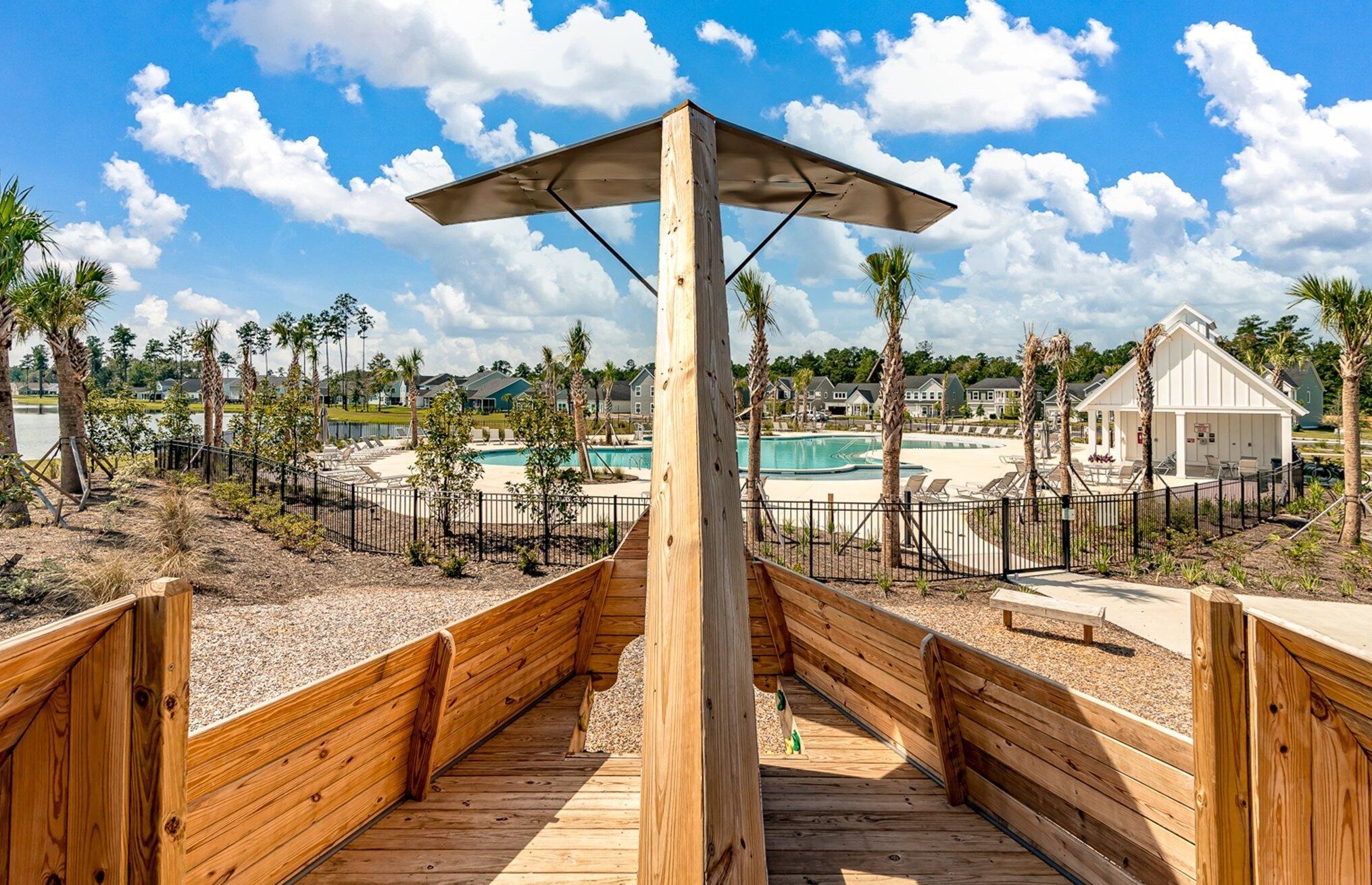 335 Peters Creek Dr, Summerville SC  29483-5341 exterior