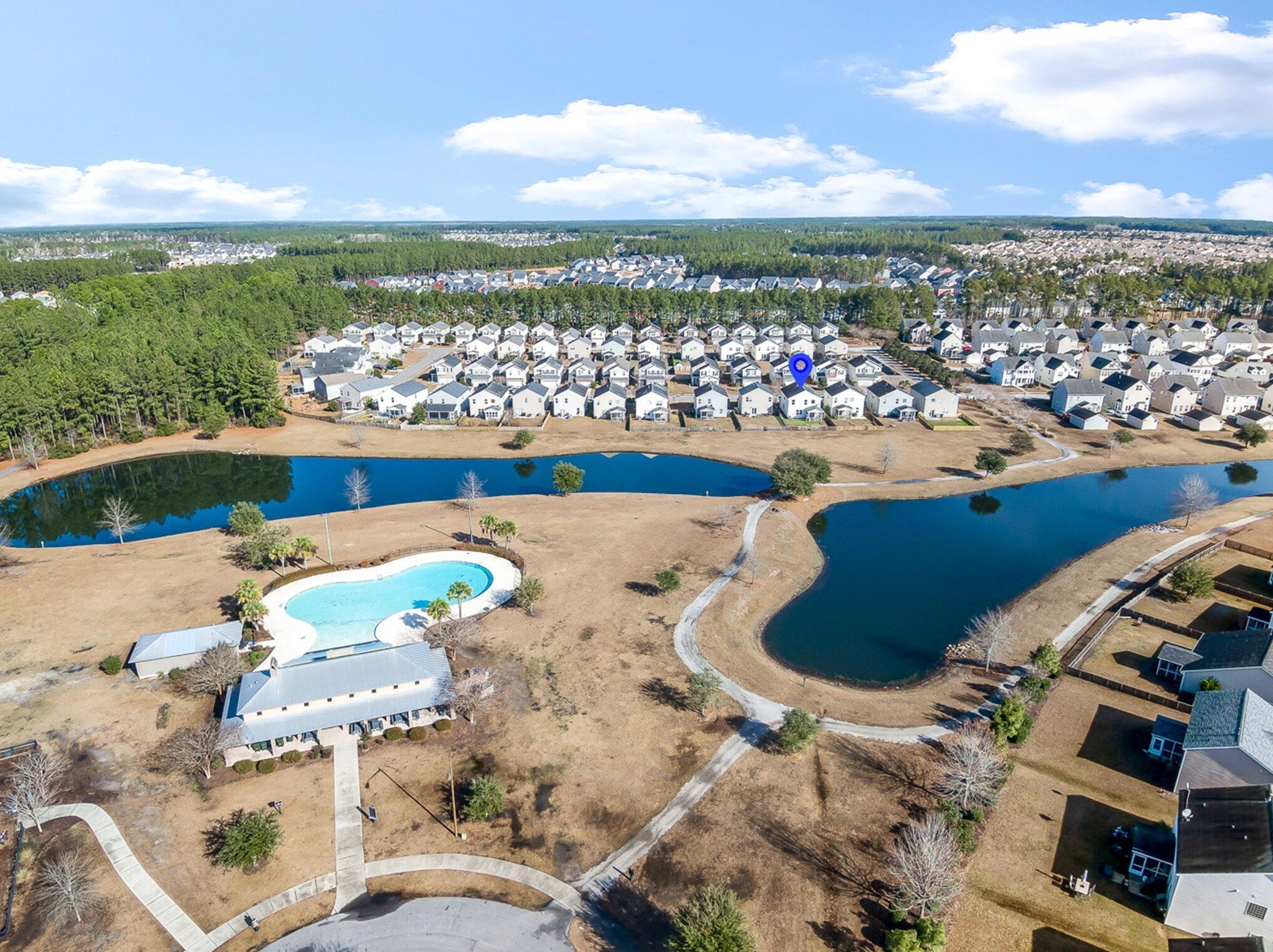 335 Peters Creek Dr, Summerville SC  29483-5341 exterior