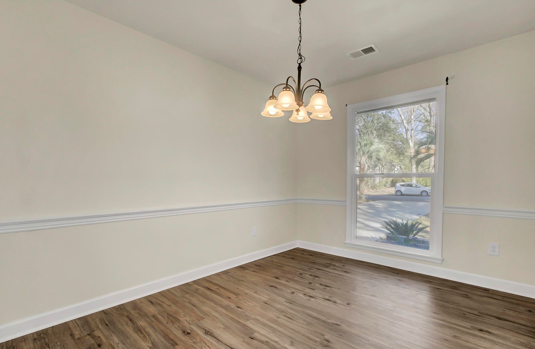 202 Pointer Dr, Summerville SC  29485-5126 exterior