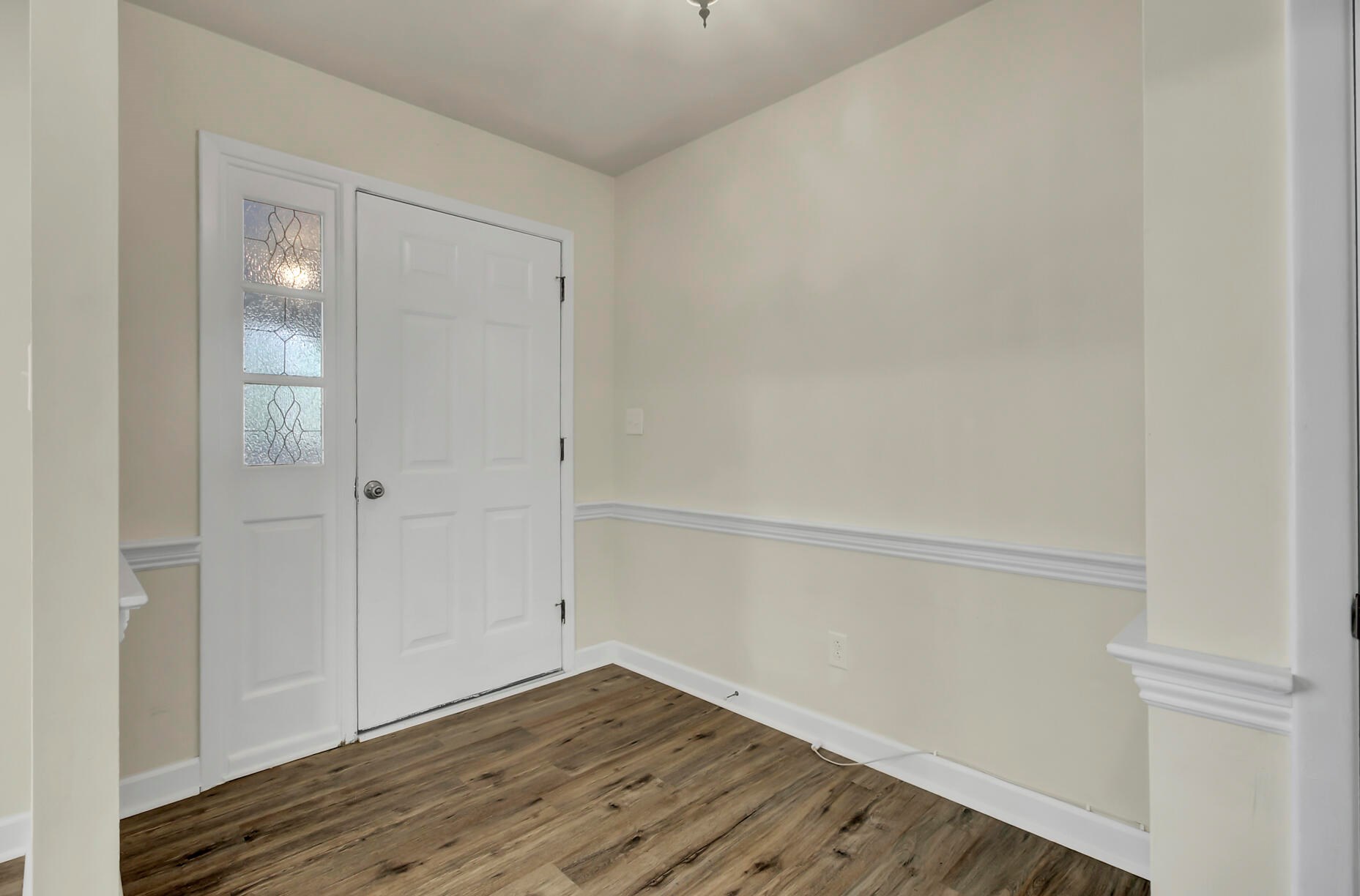 202 Pointer Dr, Summerville SC  29485-5126 exterior