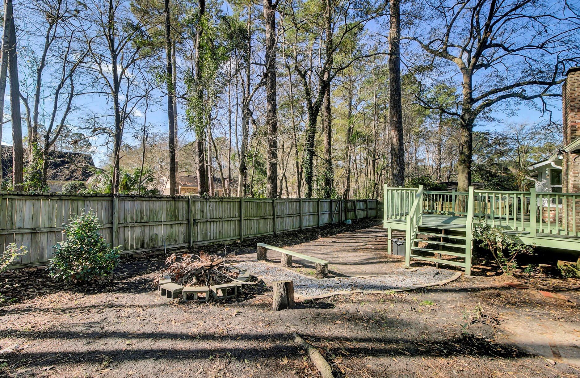 202 Pointer Dr, Summerville SC  29485-5126 exterior
